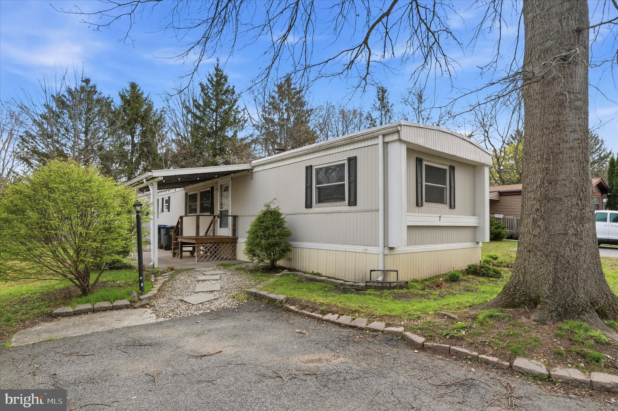 COVENTRY TERR MHP - Residential