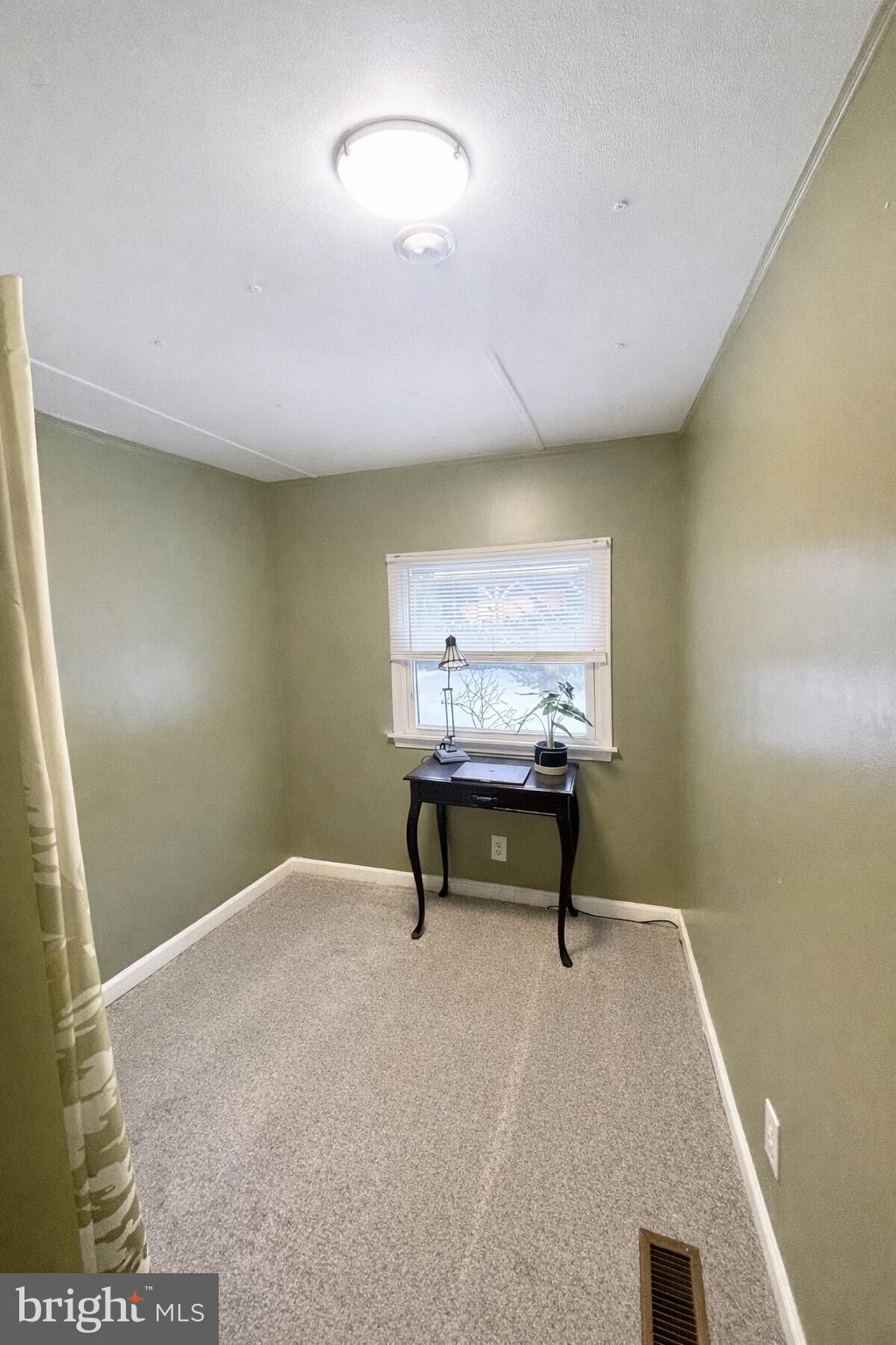 COVENTRY TERR MHP - Residential