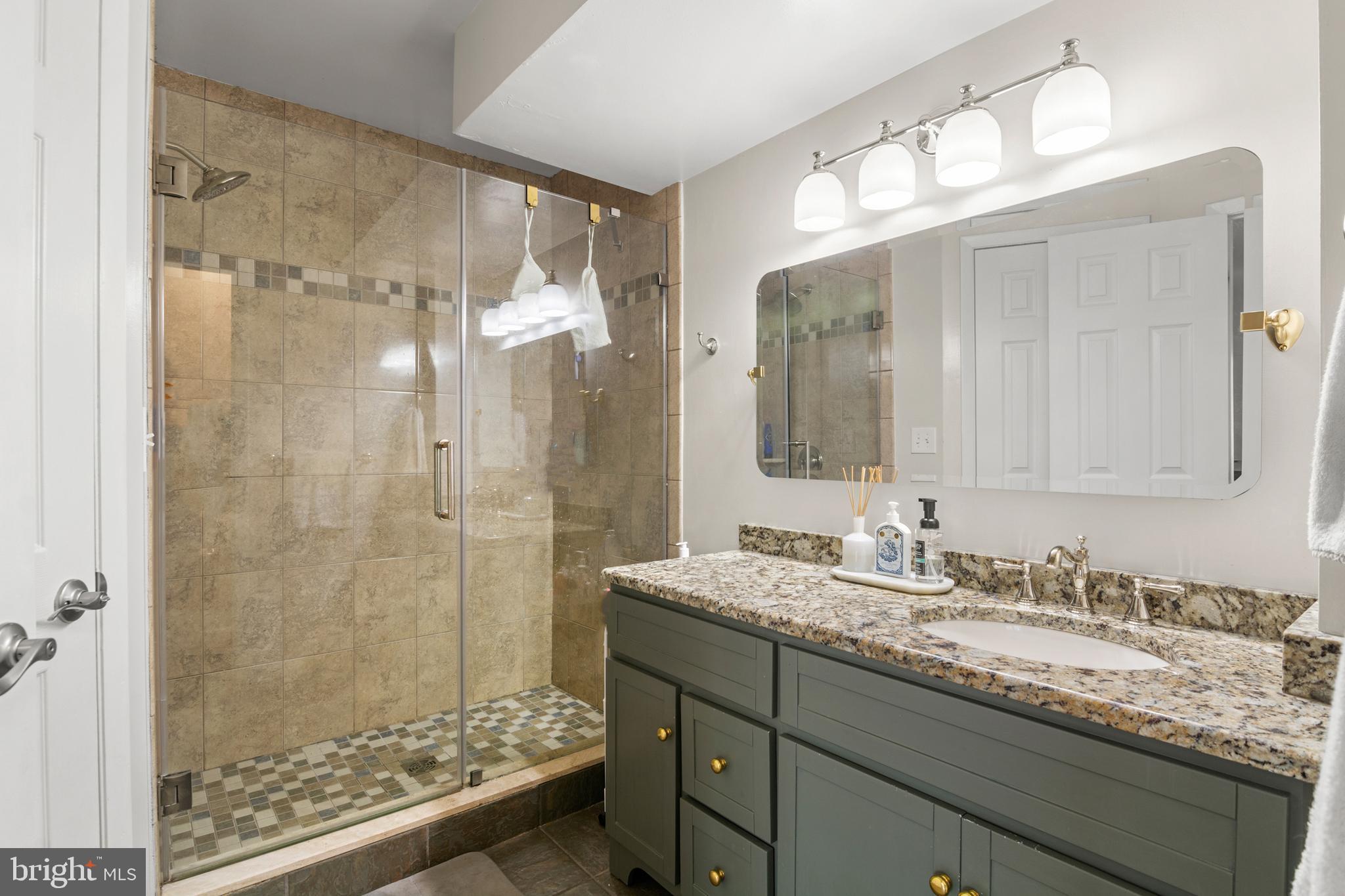 SABRINA PARK - Residential