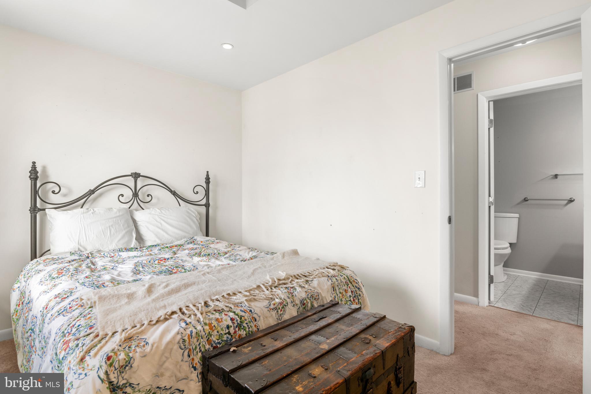 SABRINA PARK - Residential