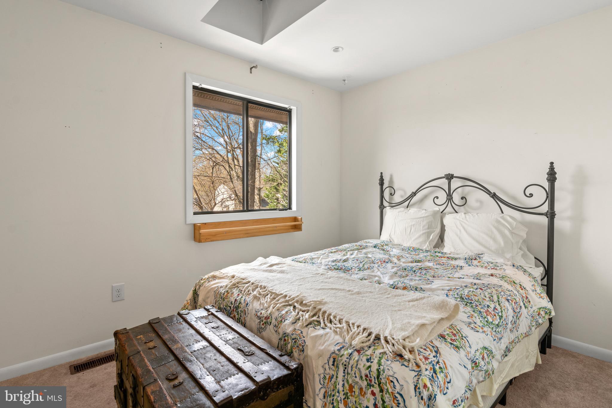 SABRINA PARK - Residential