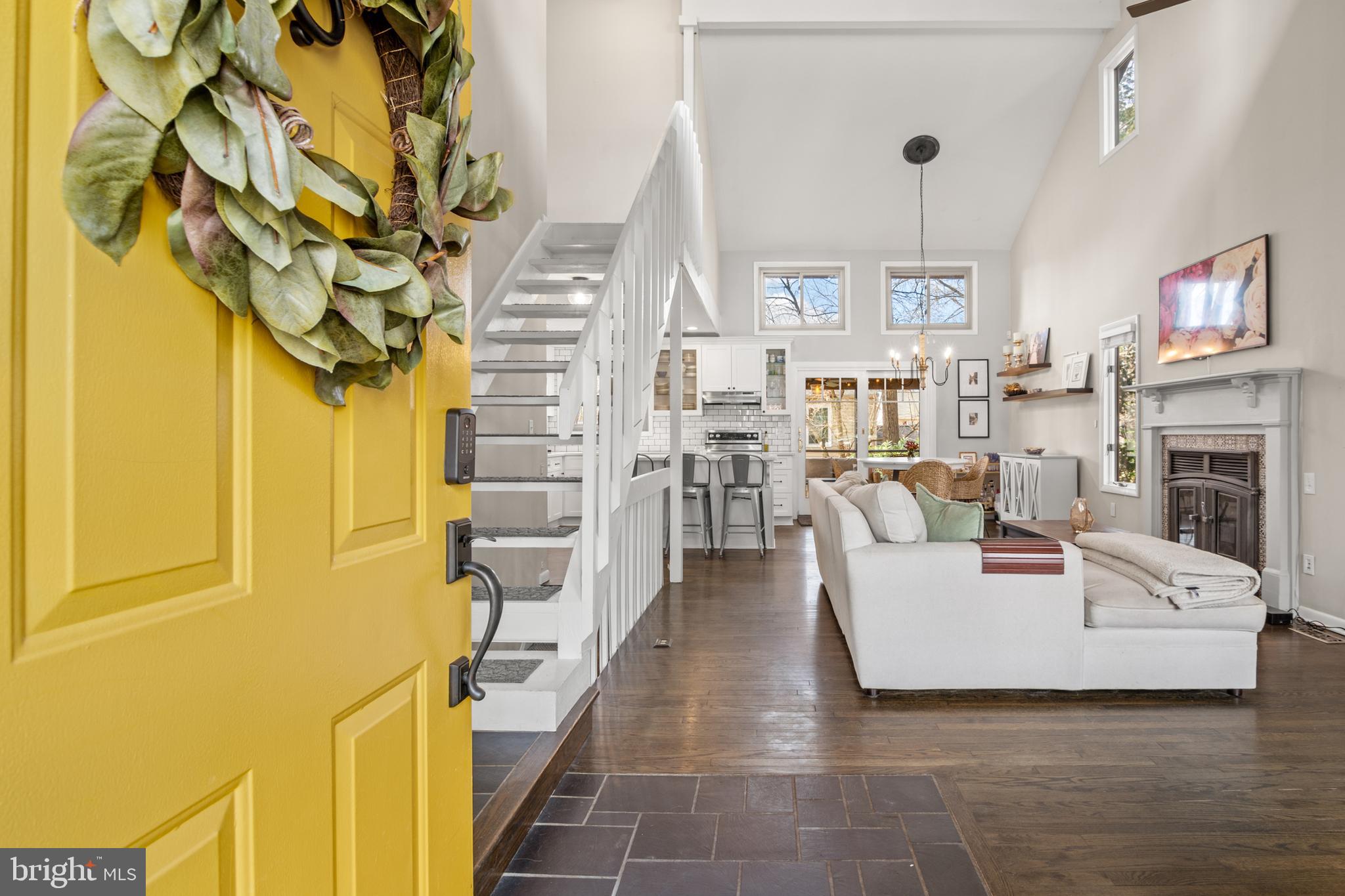 137 CLARENCE AVENUE