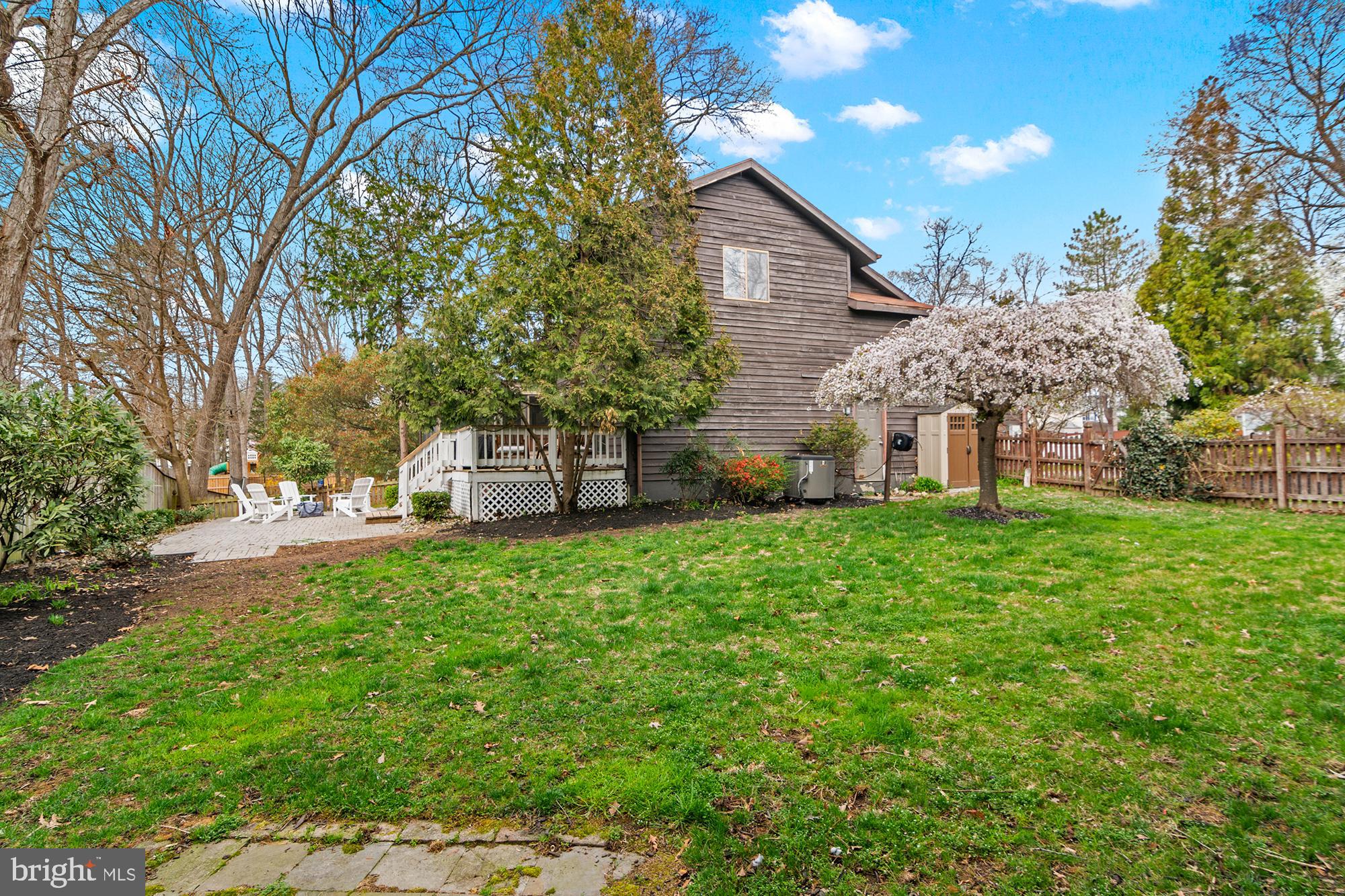 SABRINA PARK - Residential