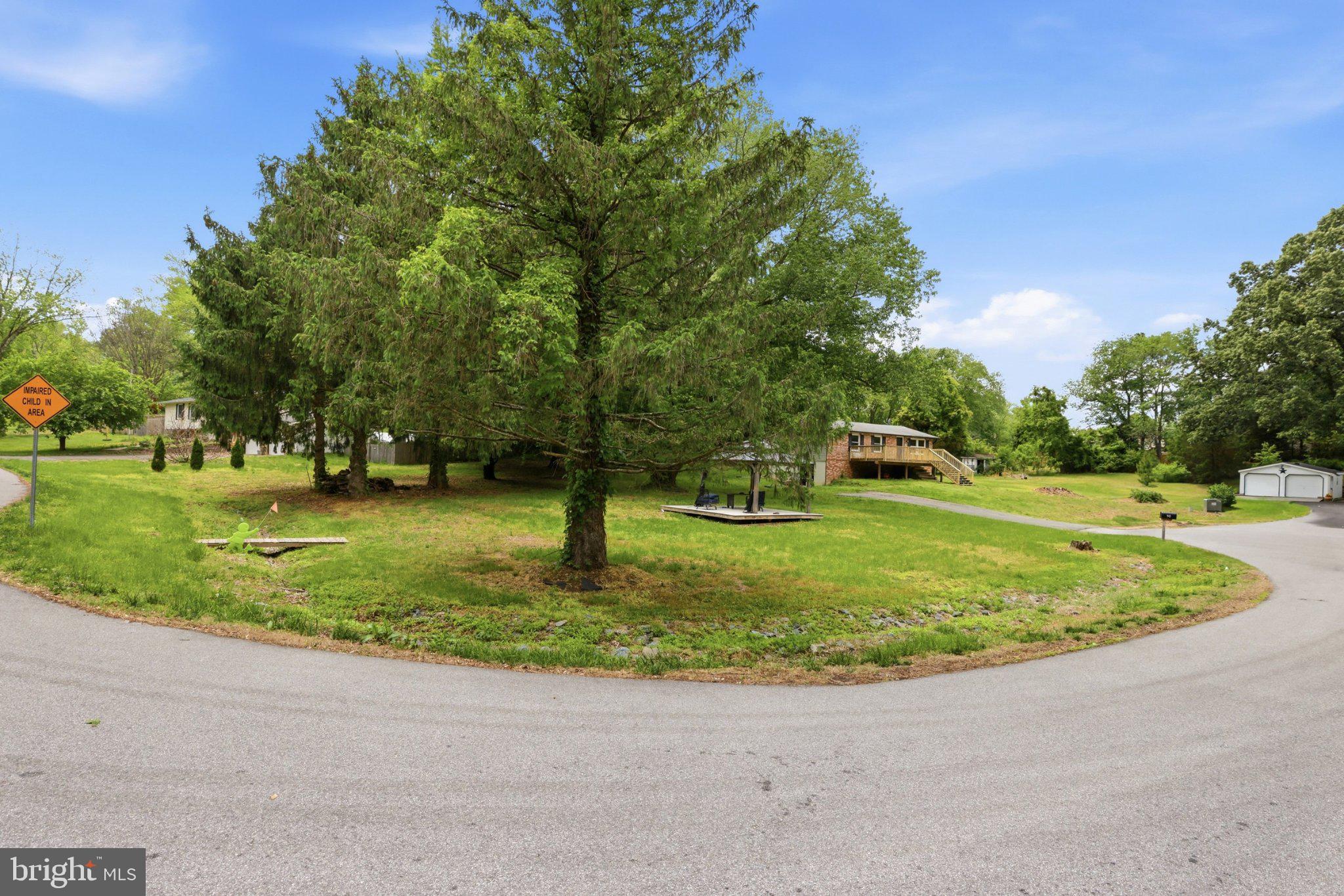 SLEEPY HOLLOW - Residential