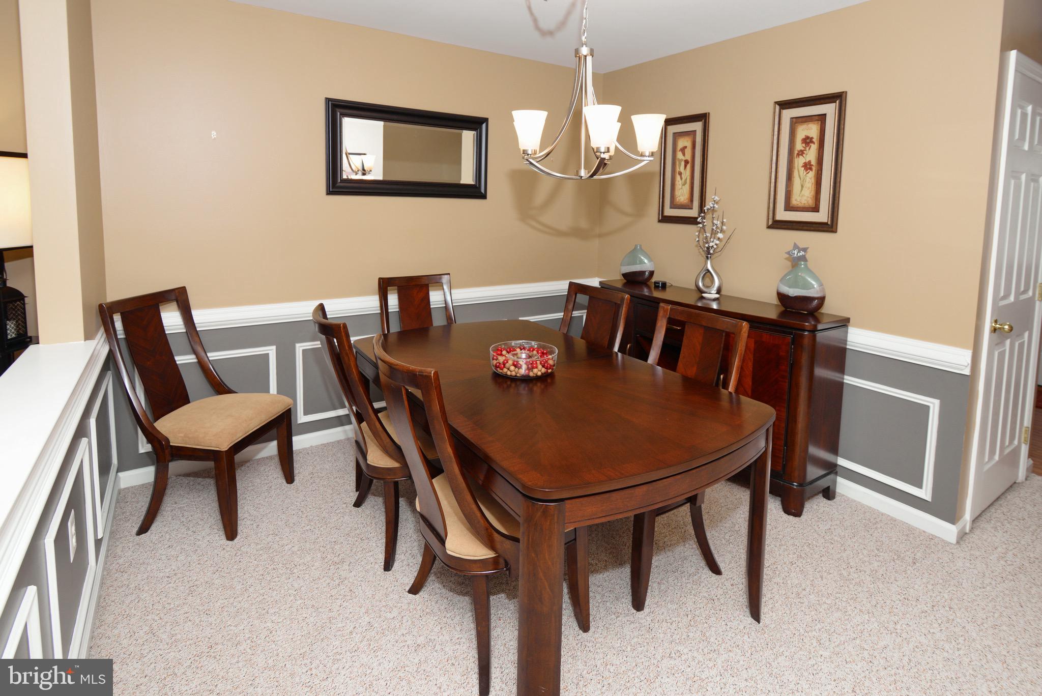 LINFIELD KNOLL - Residential