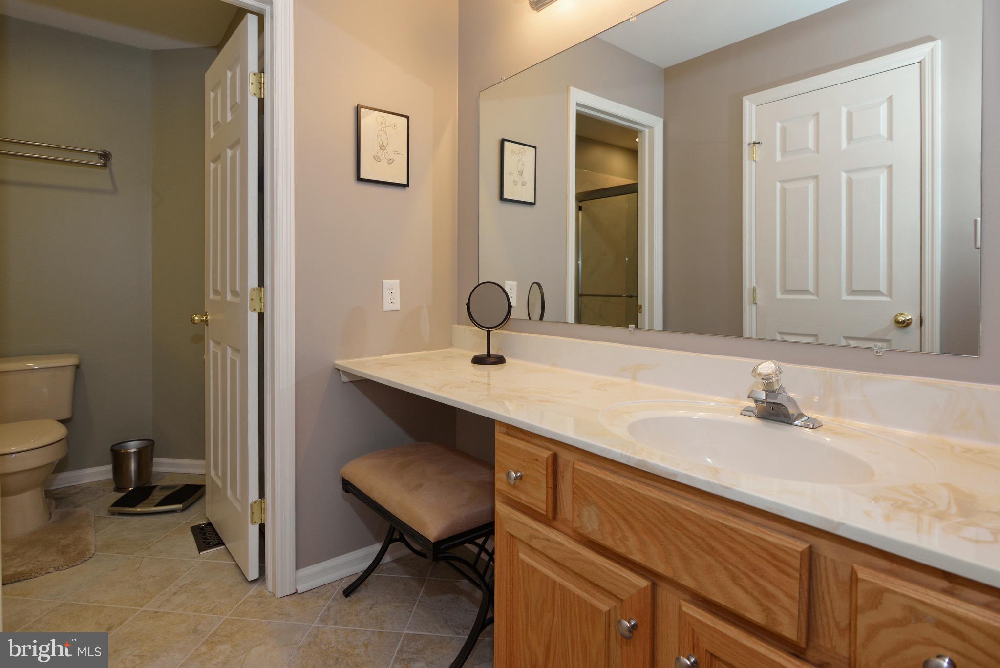 LINFIELD KNOLL - Residential
