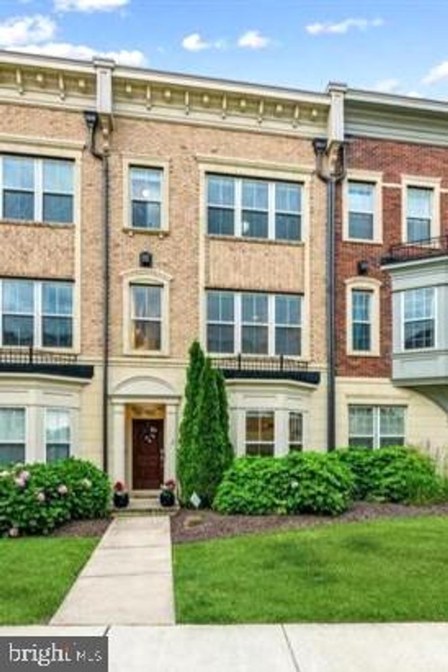 Welcome to Potomac Overlook at National Harbor! This home features 4  levels, including an upper level  with double sided gas fireplace and rooftop terrace with panoramic views. Open  floorplan with natural light and hardwood flooring. Gourmet kitchen with oversized granite island and pendant lighting. Stainless steel appliances, range hood and plenty of cabinet space. Open layout on main level with exposed brick in living and dining rooms. Living room has built-ins and gas fireplace.  Owners Suite includes walk in closet and spacious bathroom with walk in shower and large soaking tub. Terrace level adds 3rd bedroom and  full bath and open area with full wet bar, wine refrigerator,  dishwasher and double sided fireplace leading to the rooftop terrace with amazing views. National Harbor also offers shops, restaurants/bars, retail, jog/walk/bike trail along the waterfront and more!