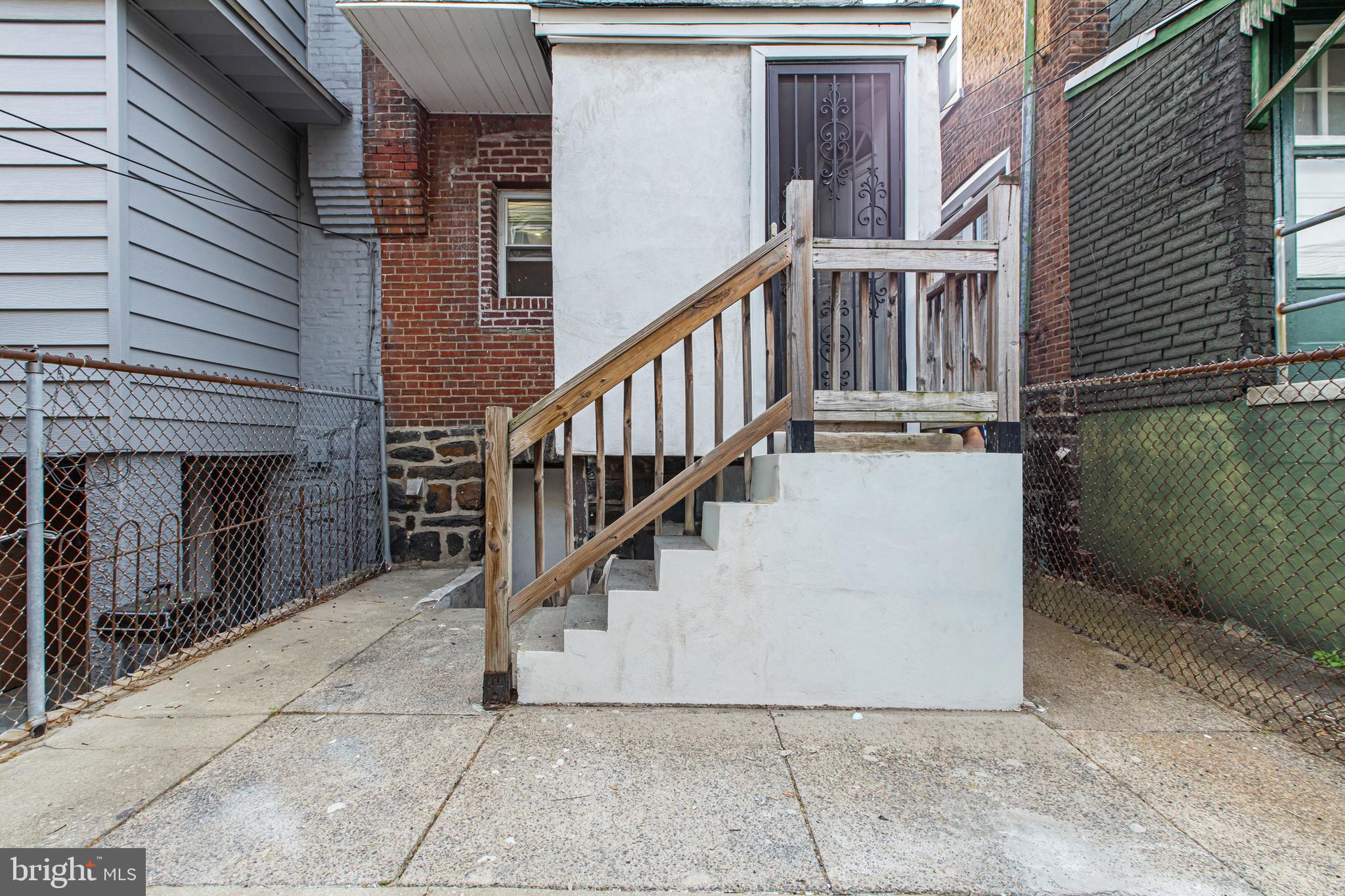 COBBS CREEK - Residential