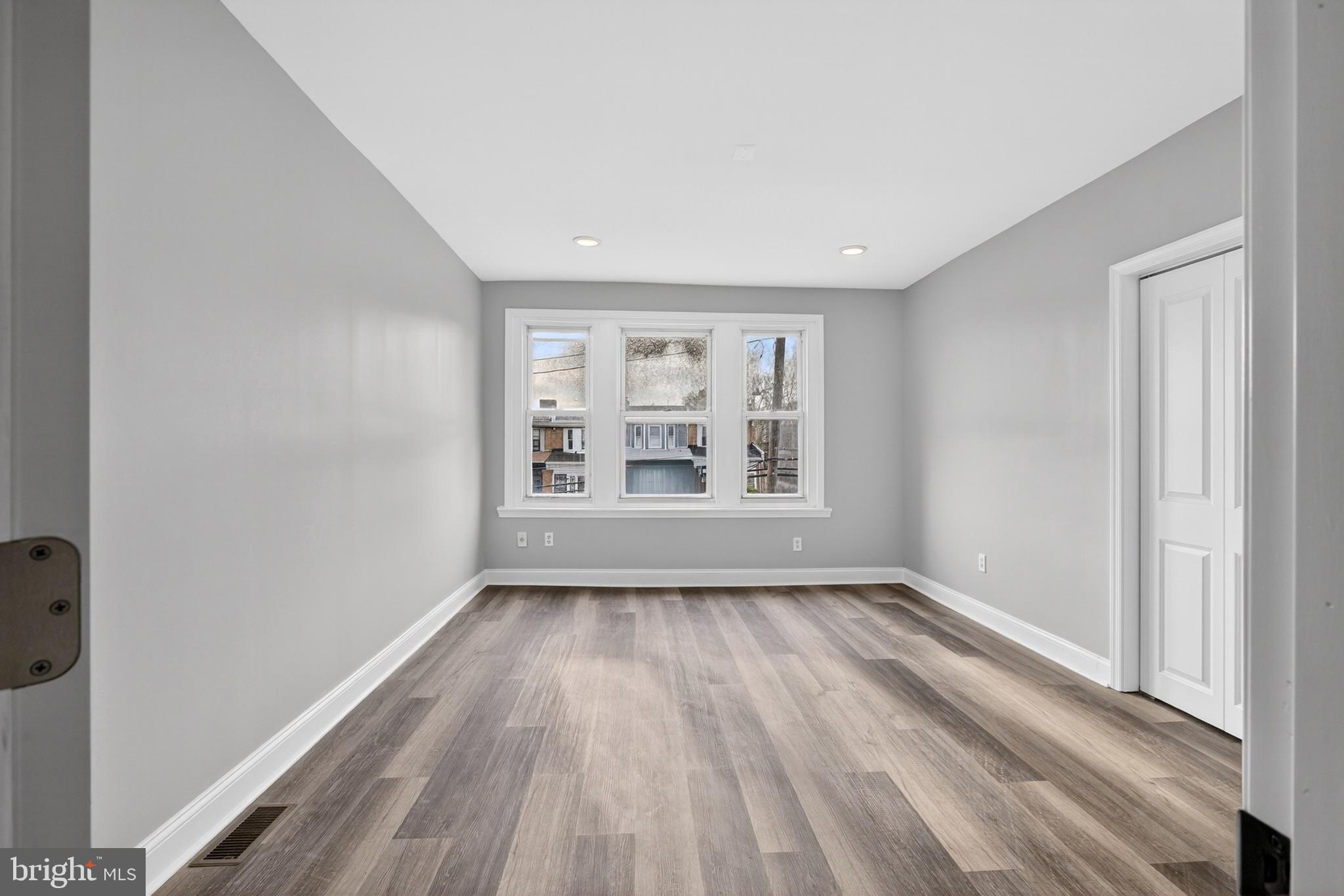 COBBS CREEK - Residential