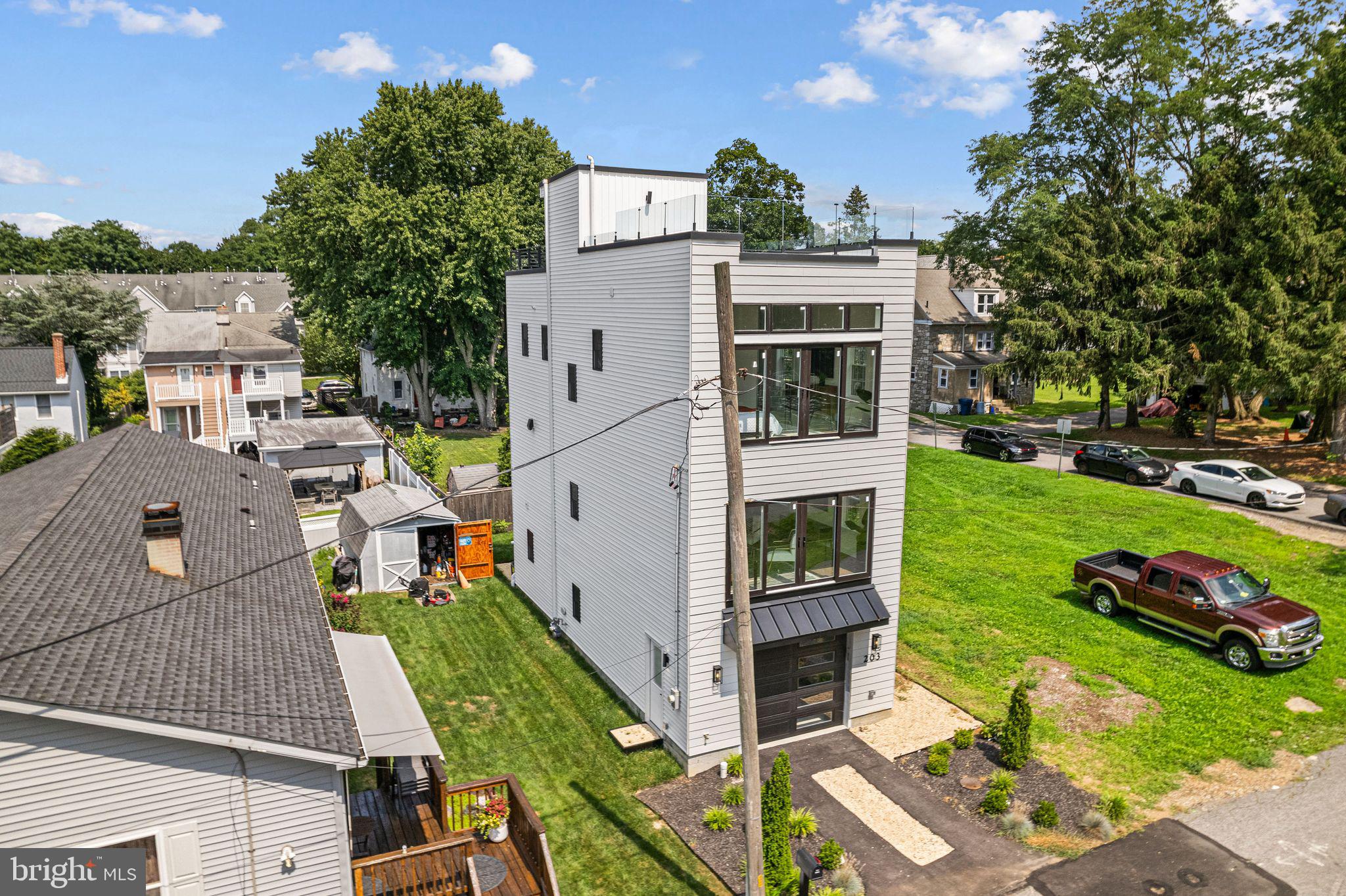203 CHURCH ST