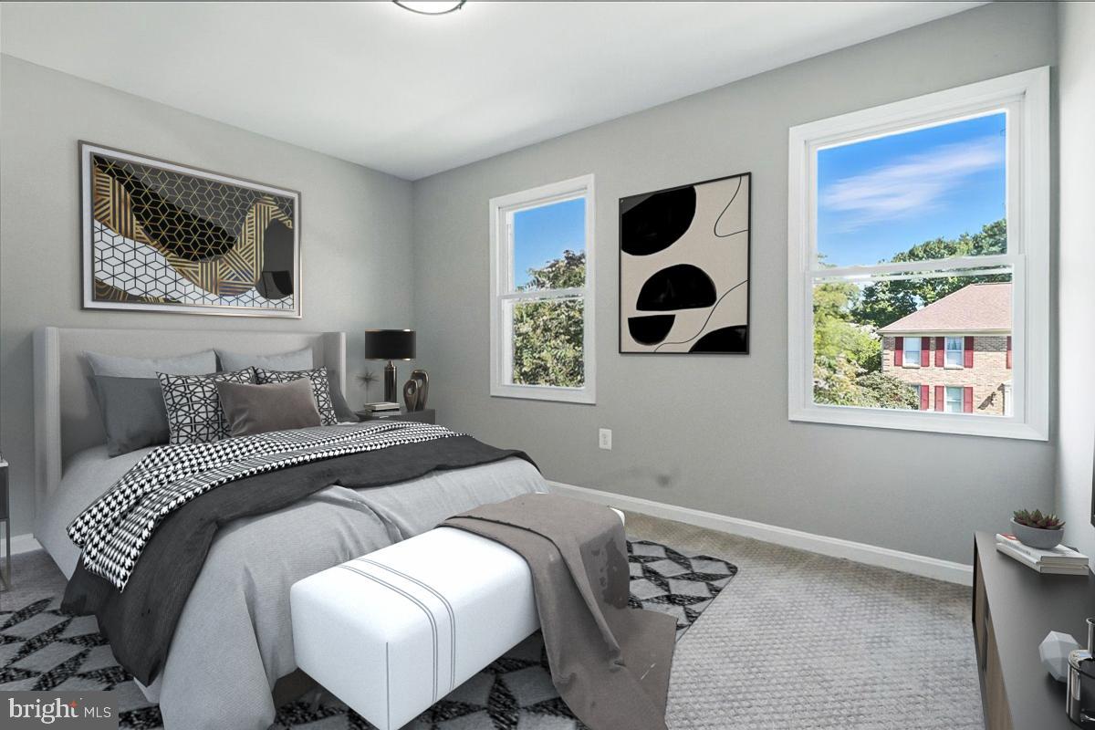 STONEGATE VILLAGE - Residential