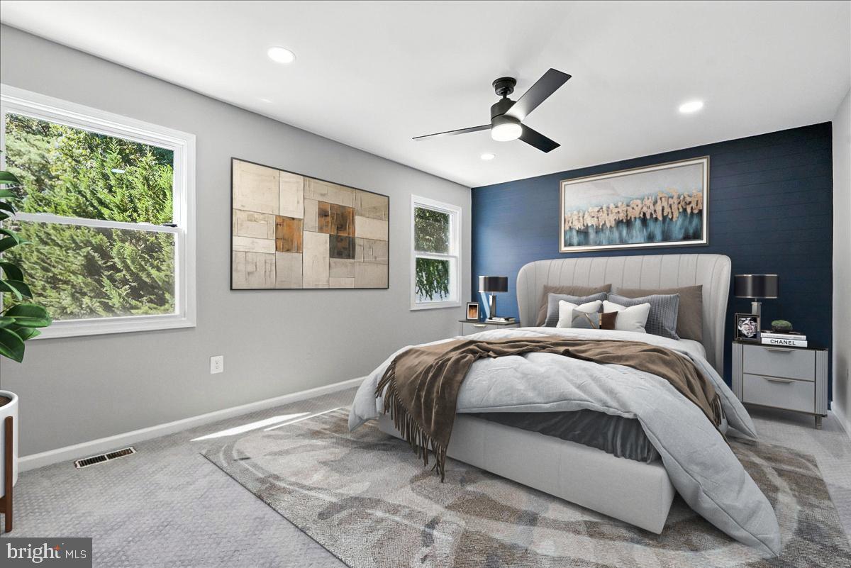 STONEGATE VILLAGE - Residential