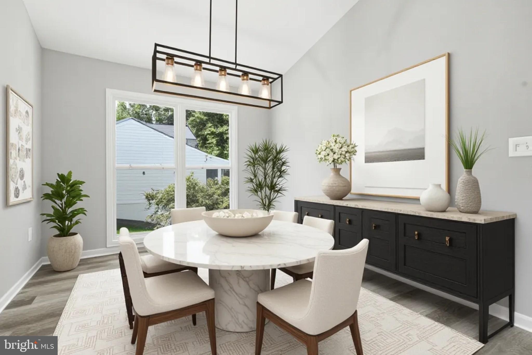 STONEGATE VILLAGE - Residential