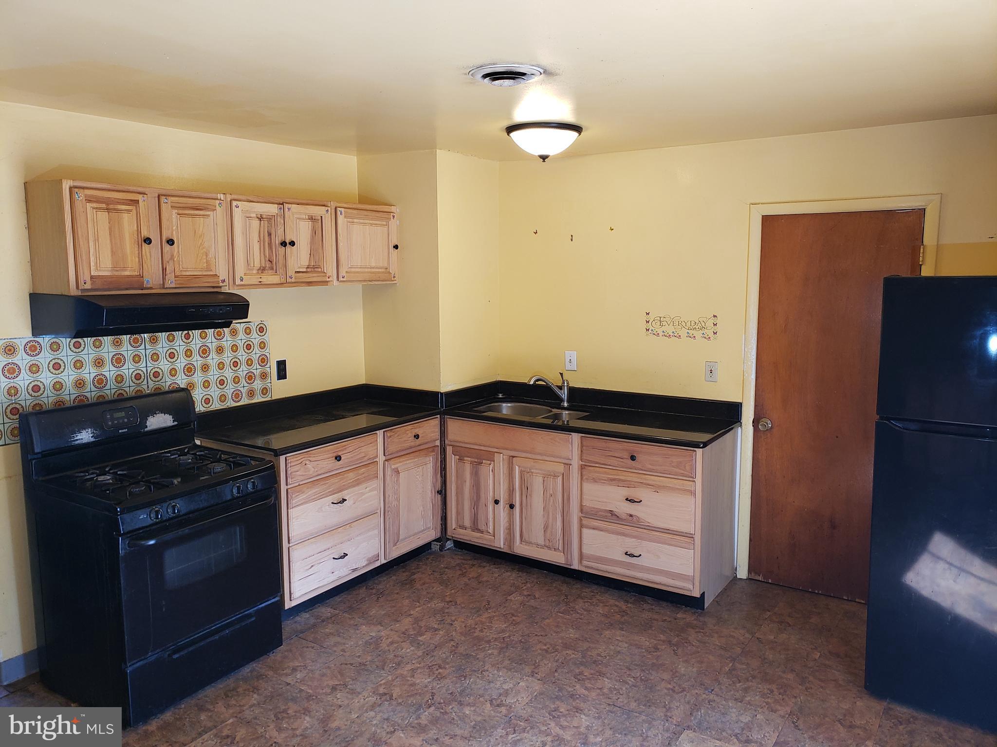 MARLBORO MEADOWS - Residential