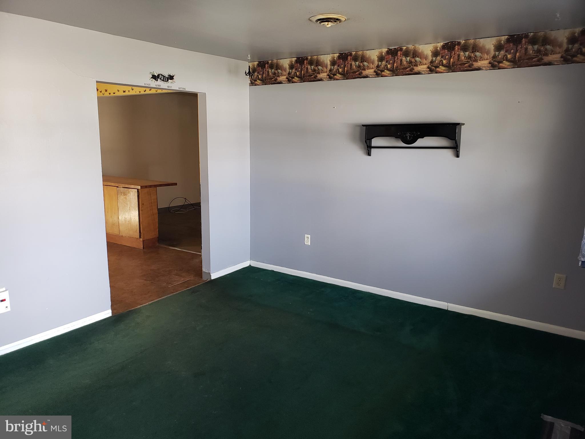 MARLBORO MEADOWS - Residential