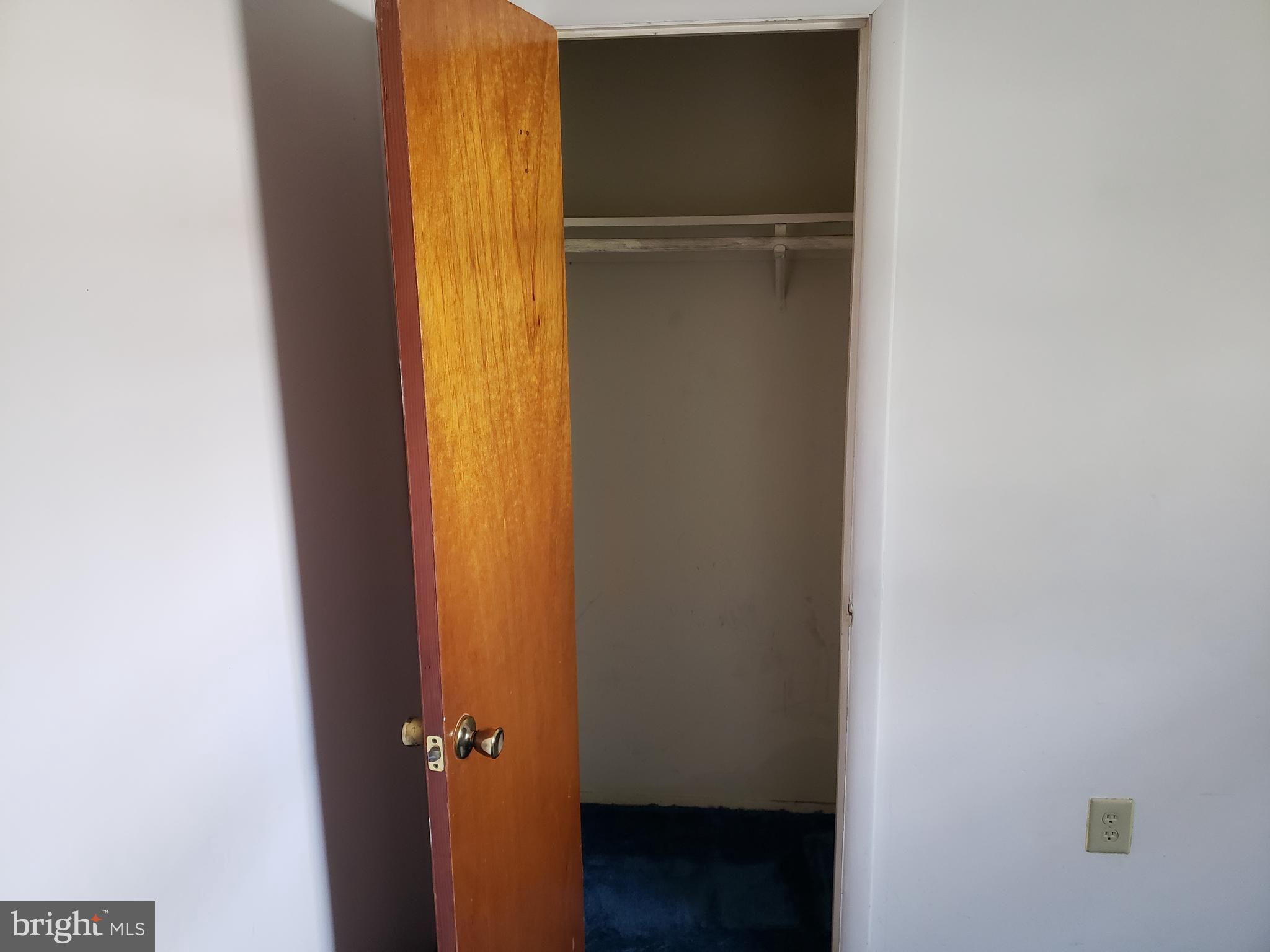 MARLBORO MEADOWS - Residential