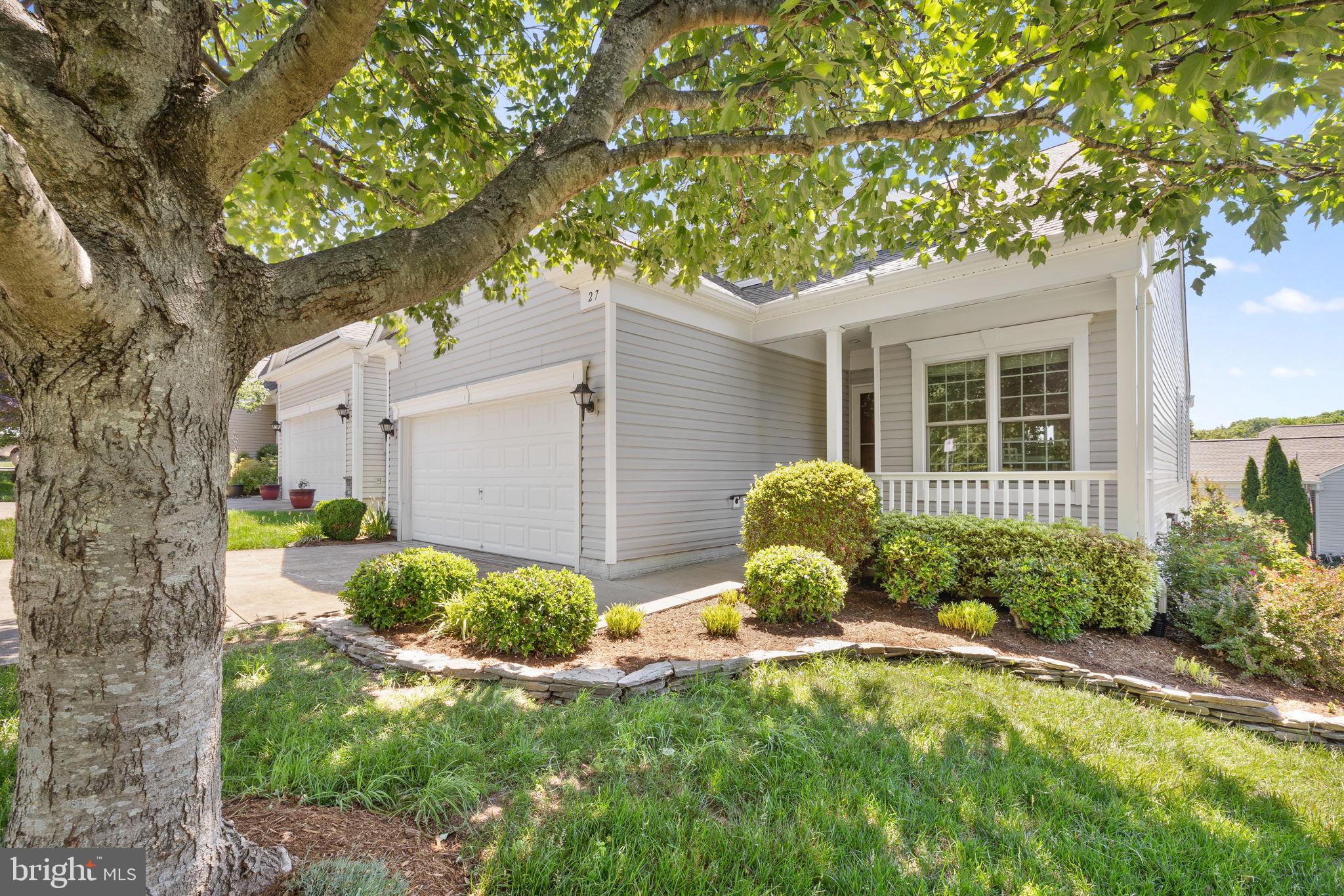 27 BUCHANAN COURT