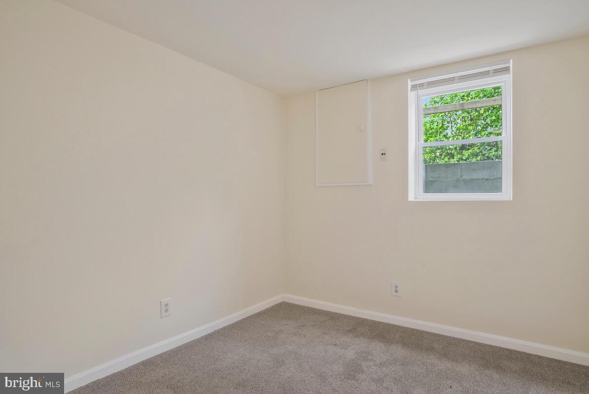 BERWYN HEIGHTS - Residential