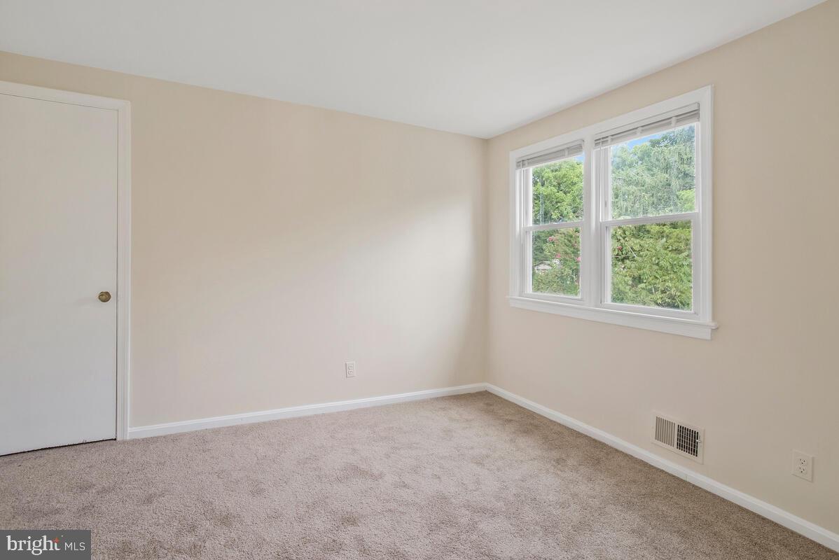 BERWYN HEIGHTS - Residential