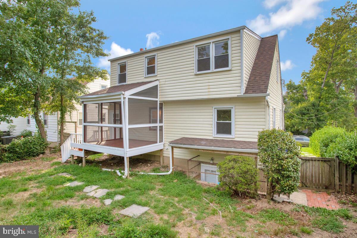 BERWYN HEIGHTS - Residential