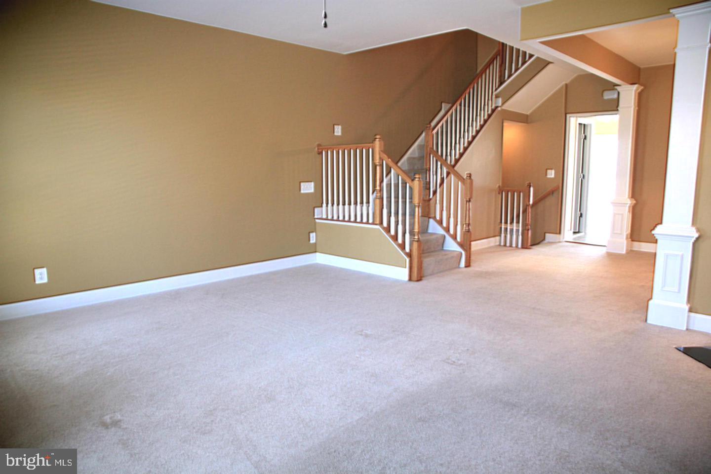 POTOMAC CLUB - Residential Lease