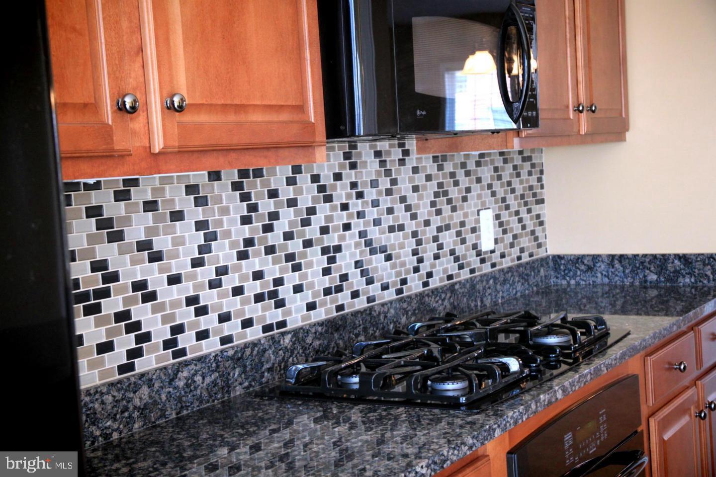 POTOMAC CLUB - Residential Lease