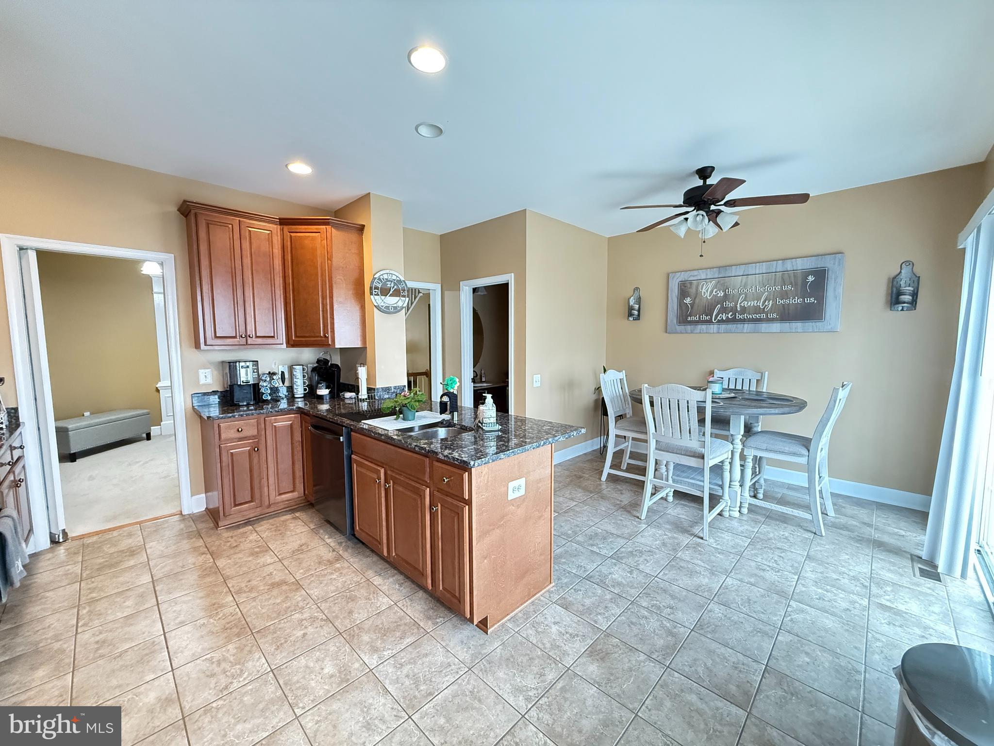 POTOMAC CLUB - Residential Lease