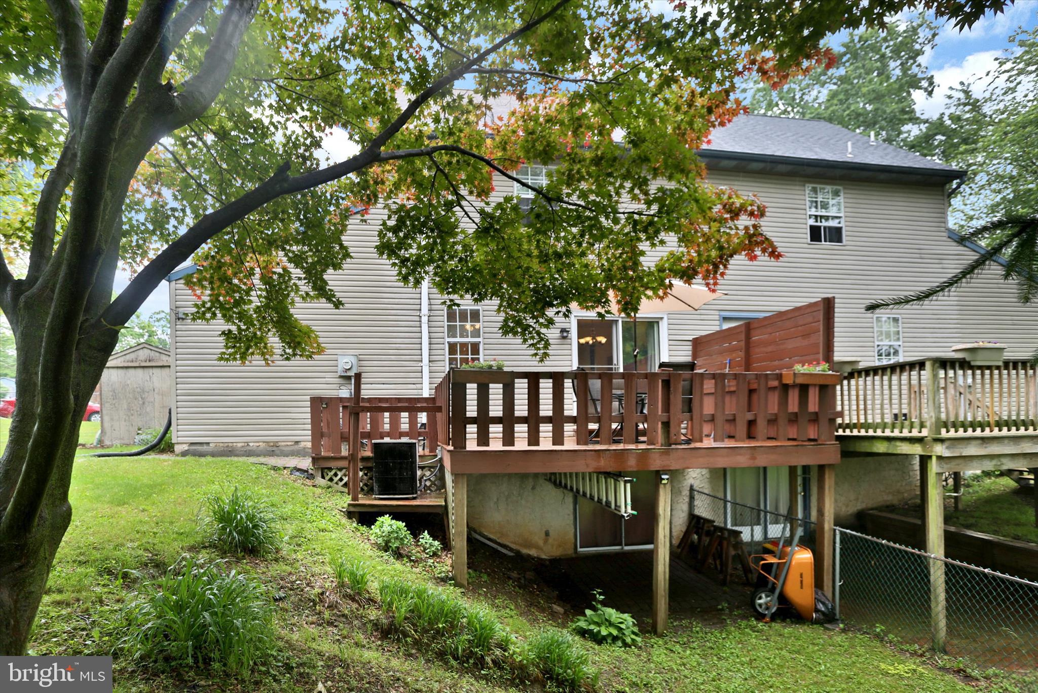 WALNUT RIDGE - Residential