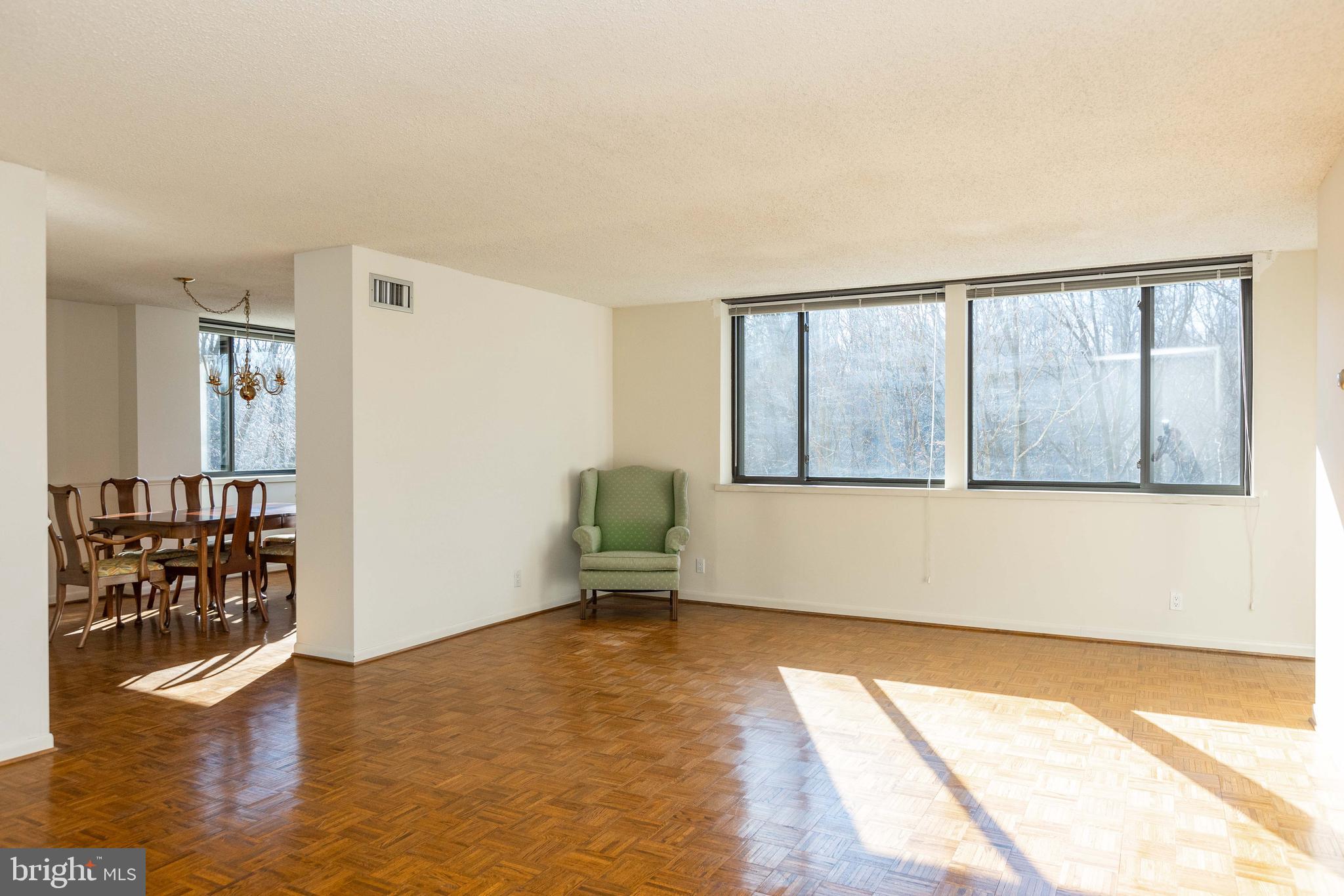 CROSS KEYS - Residential