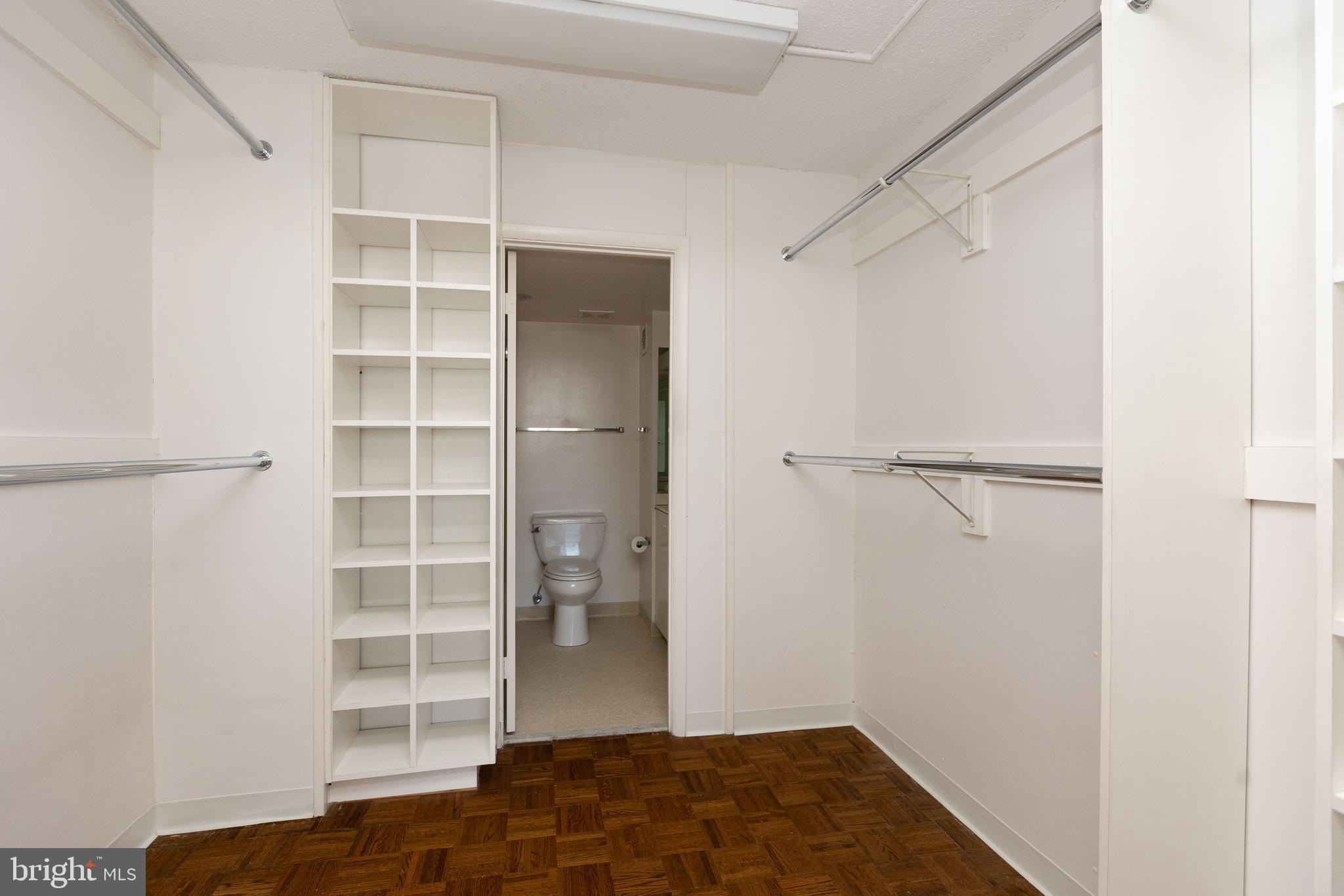 CROSS KEYS - Residential