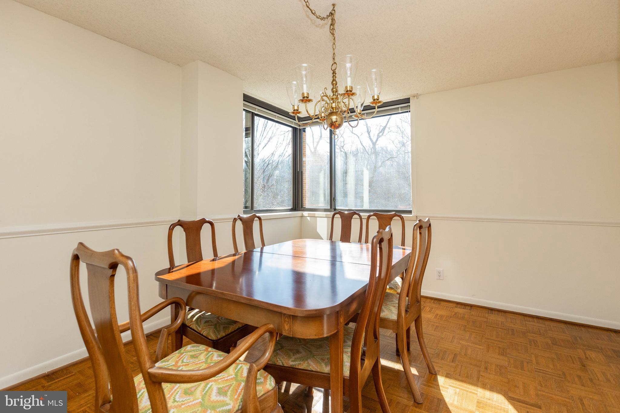 CROSS KEYS - Residential