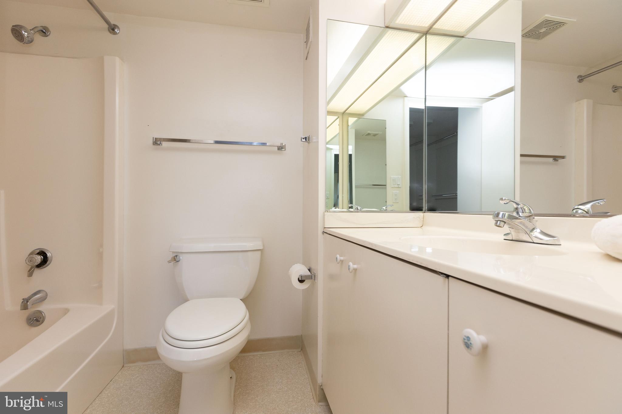 CROSS KEYS - Residential