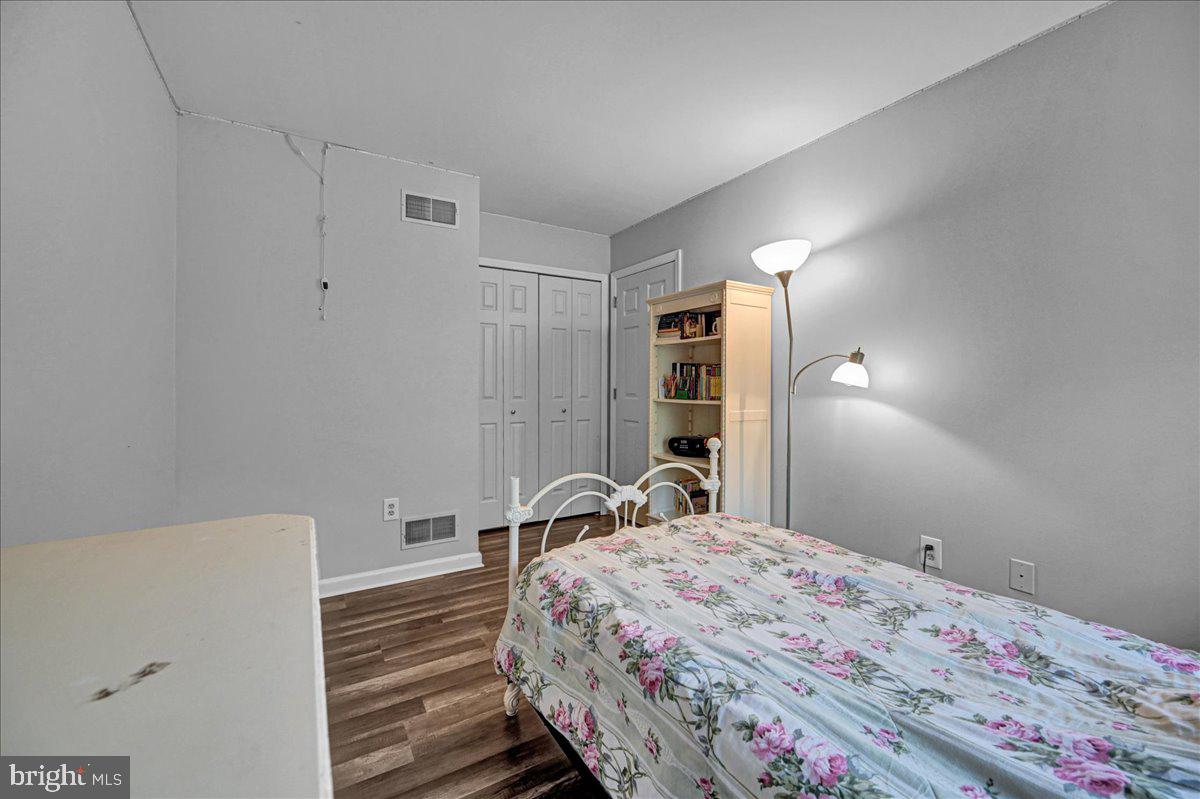 OAK RIDGE - Residential