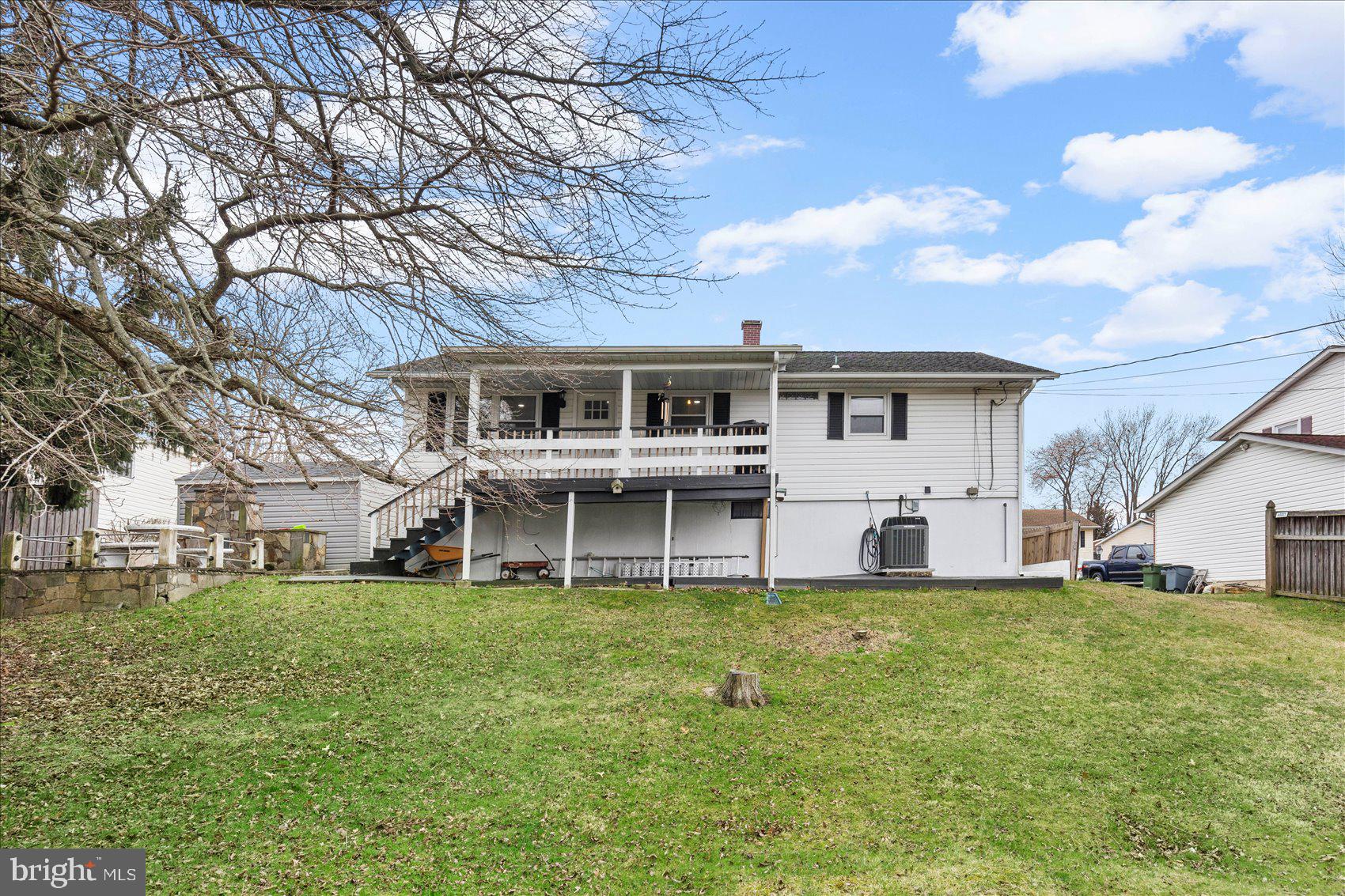 EDGE MEAD - Residential