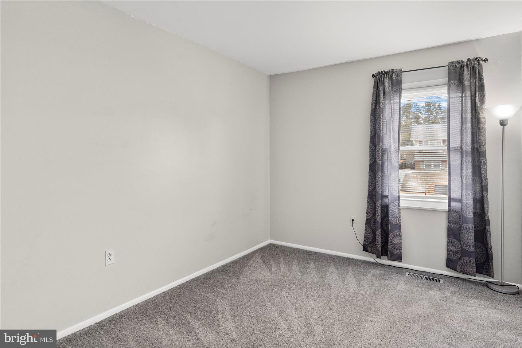 EDGE MEAD - Residential