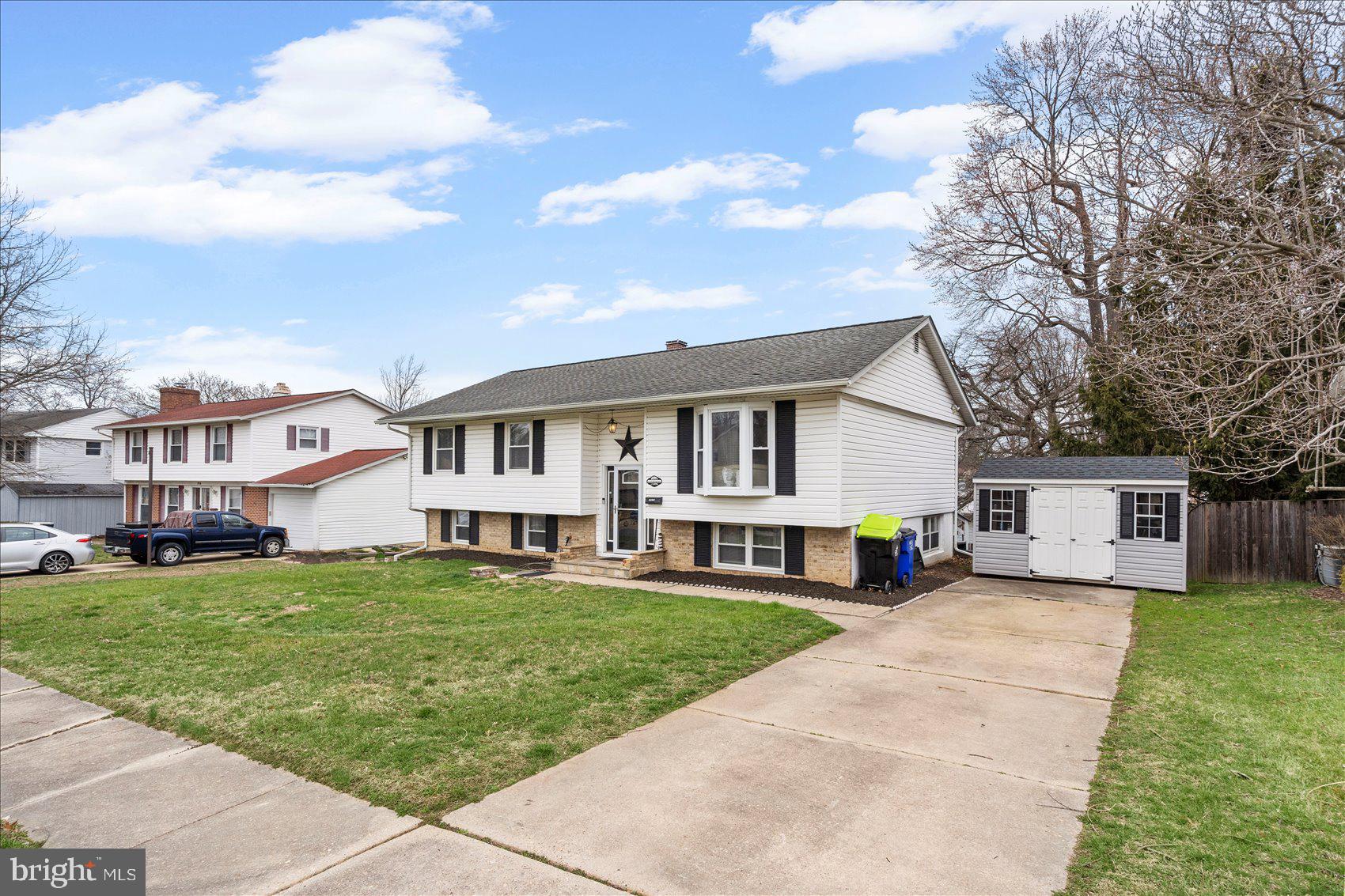 EDGE MEAD - Residential