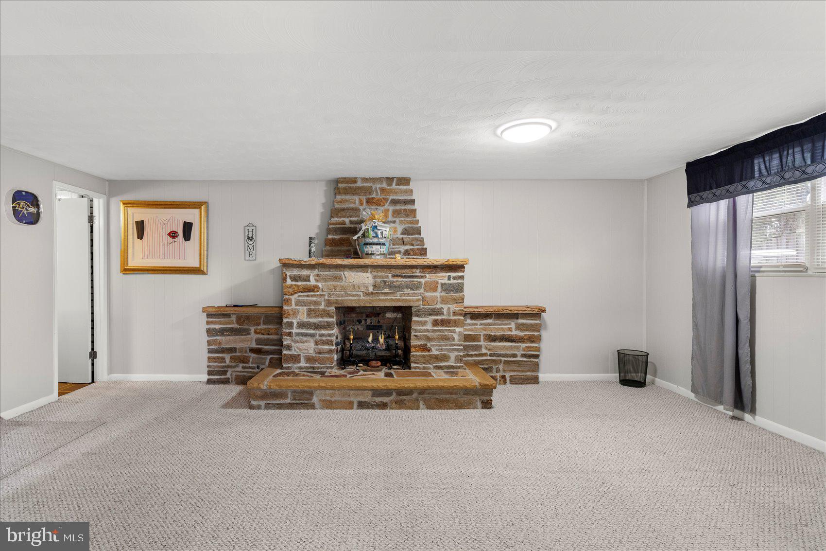 EDGE MEAD - Residential