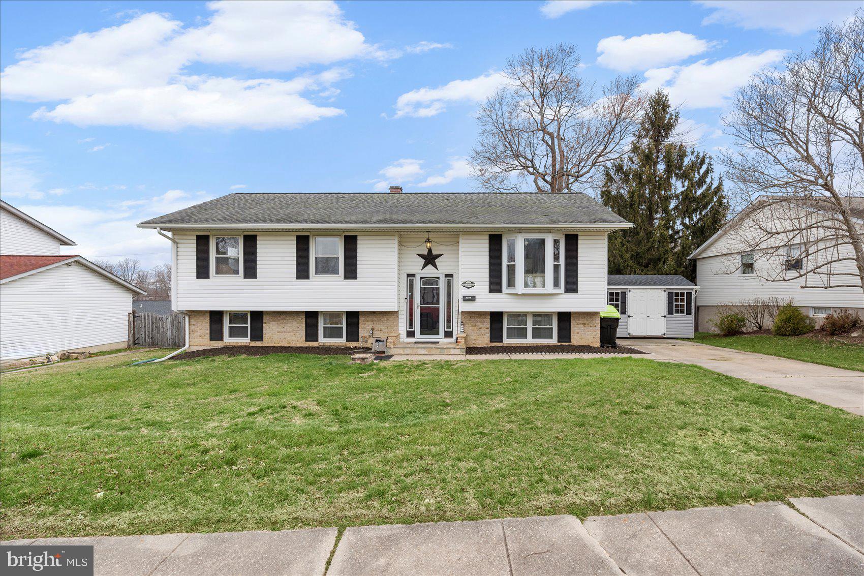 EDGE MEAD - Residential