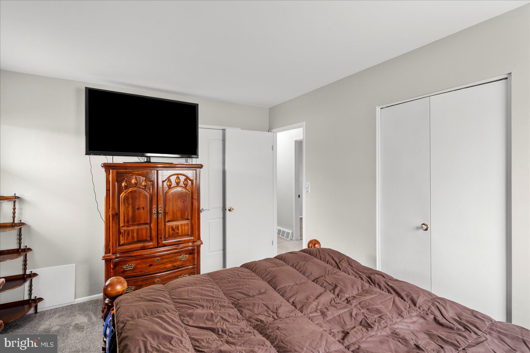 EDGE MEAD - Residential