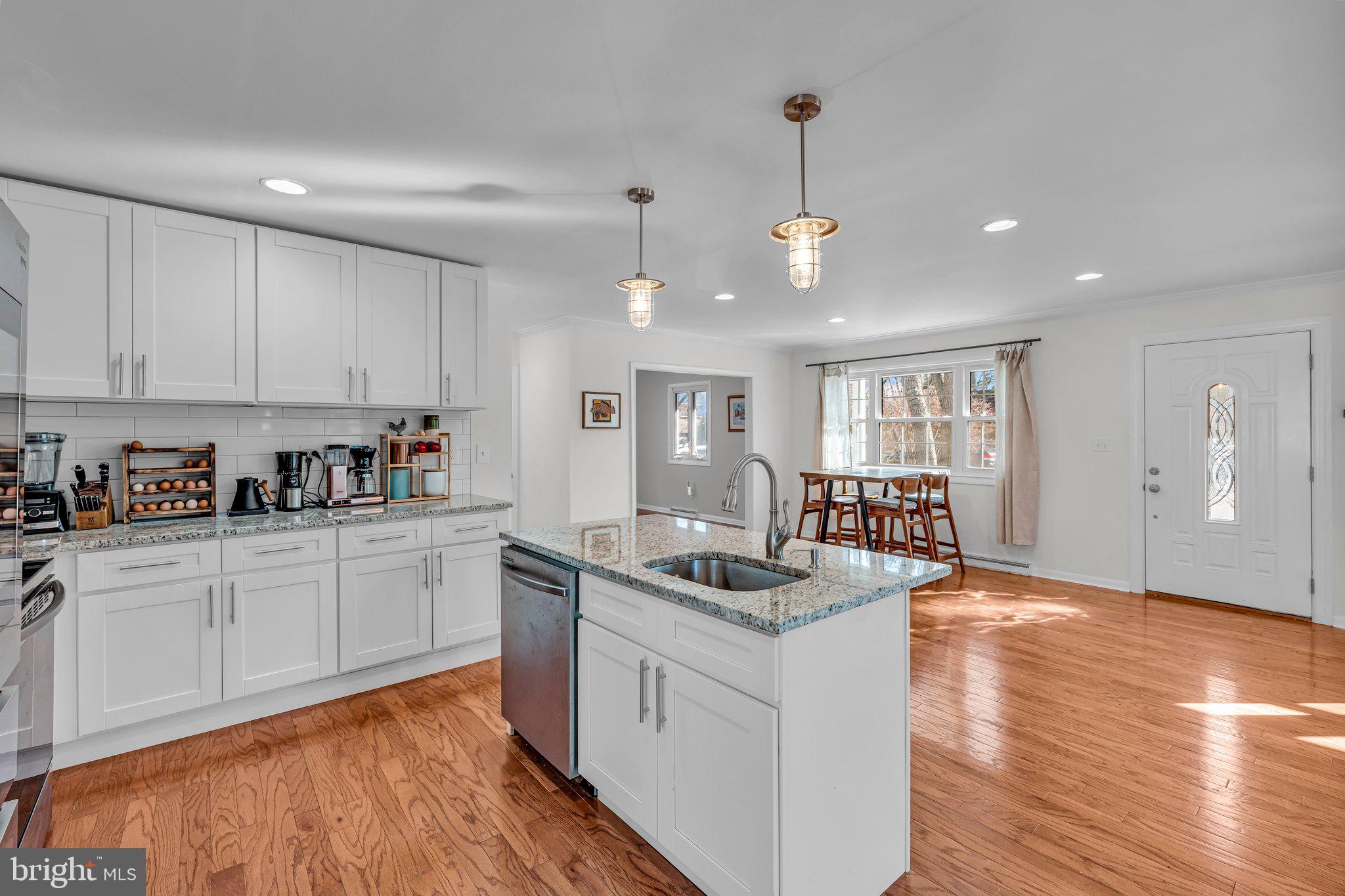 VENICE ON THE BAY - Residential