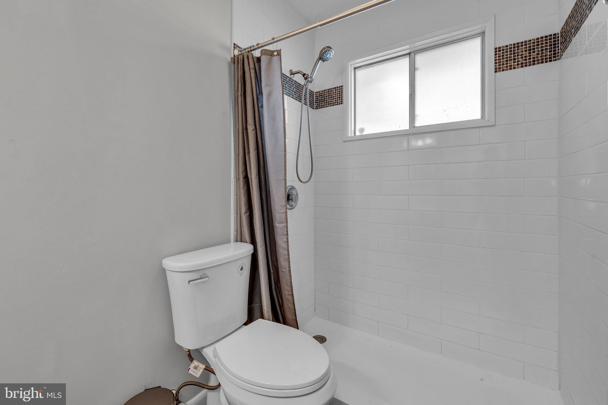 VENICE ON THE BAY - Residential