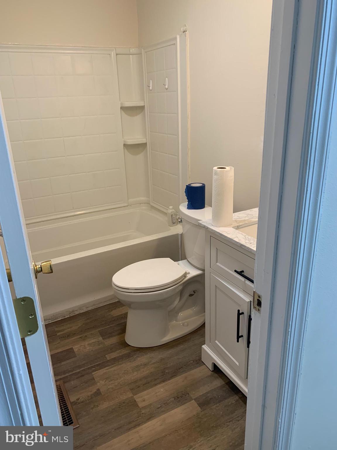 PLACID BAY ESTATES - Residential Lease