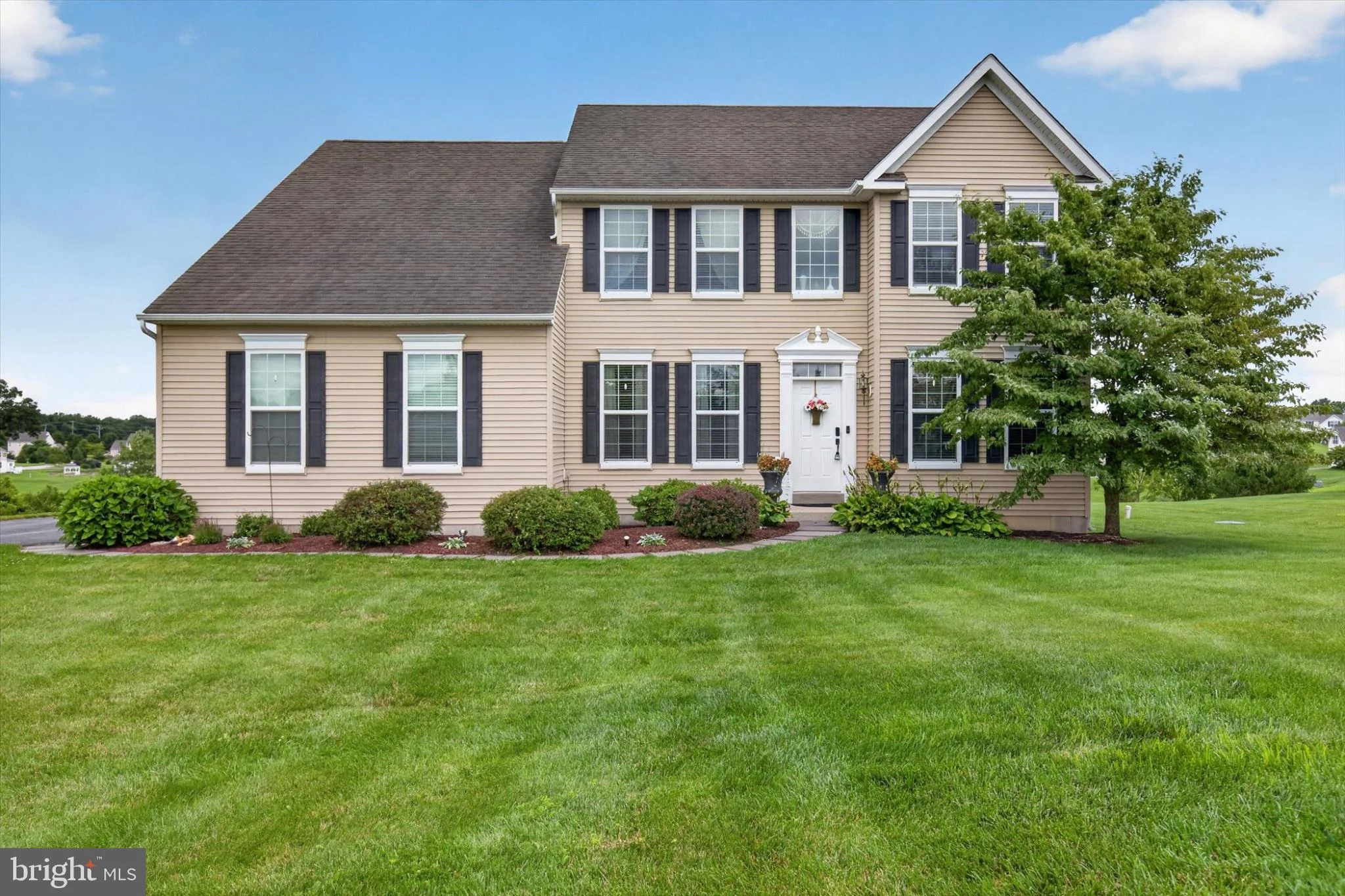 439 Buttonwood Lane