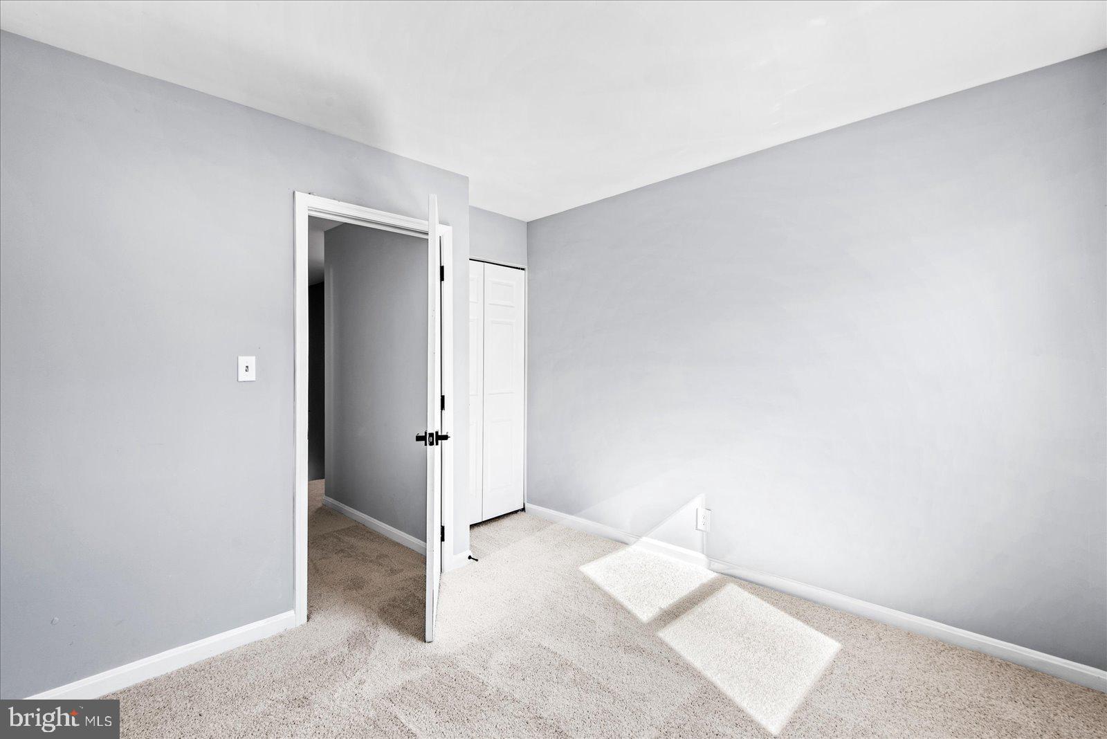 STAFFORD MEADOWS - Residential