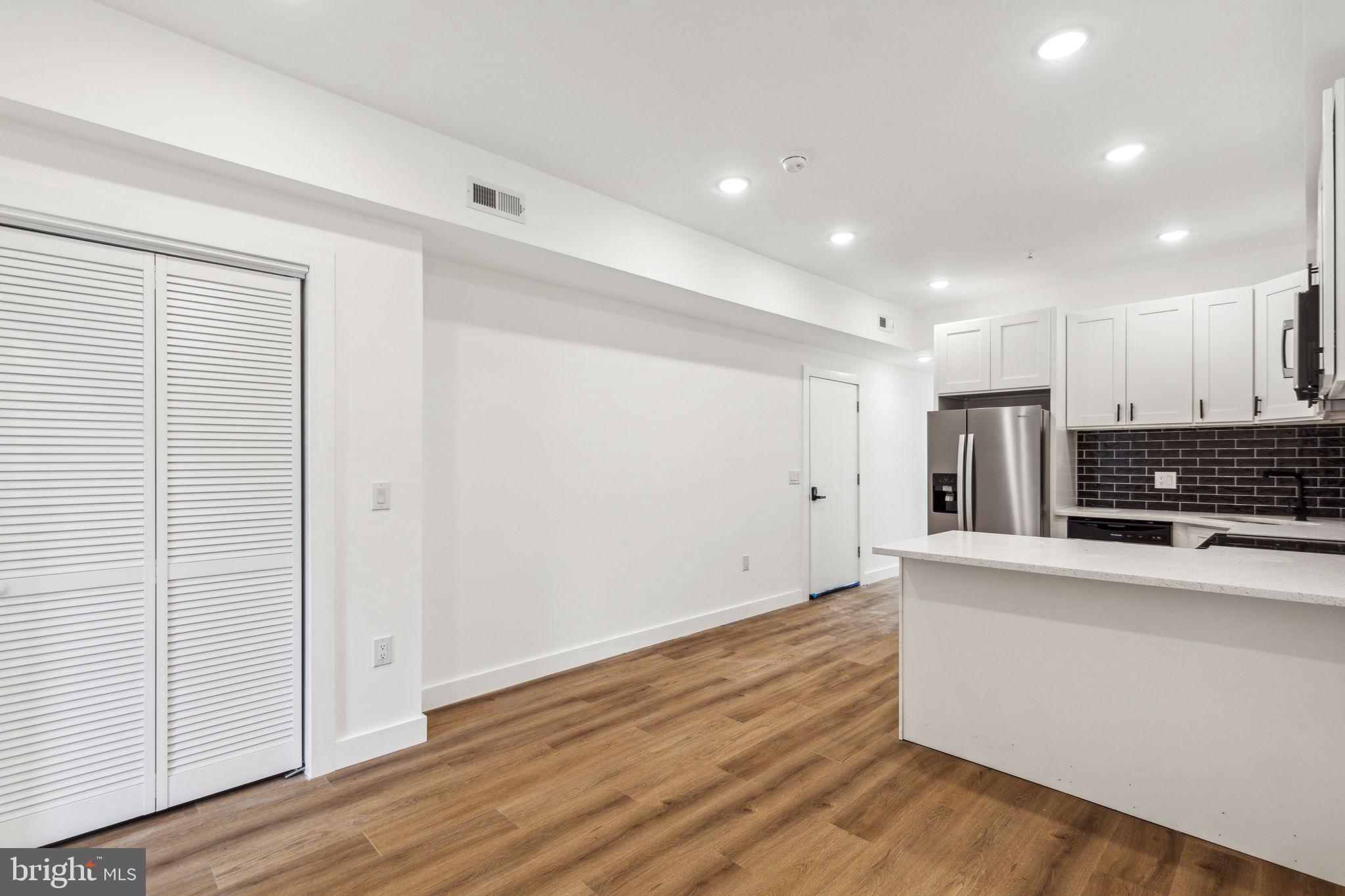 WEST KENSINGTON - Residential Lease