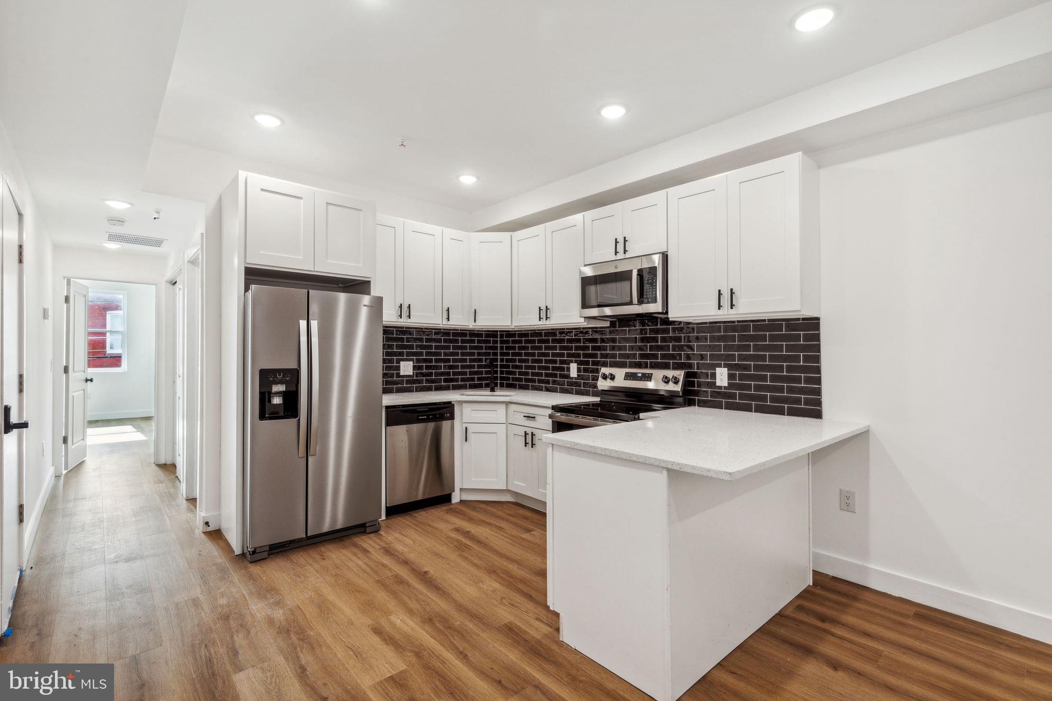 WEST KENSINGTON - Residential Lease