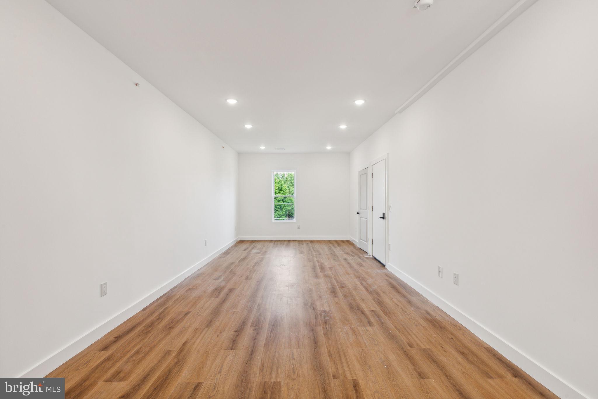 WEST KENSINGTON - Residential Lease