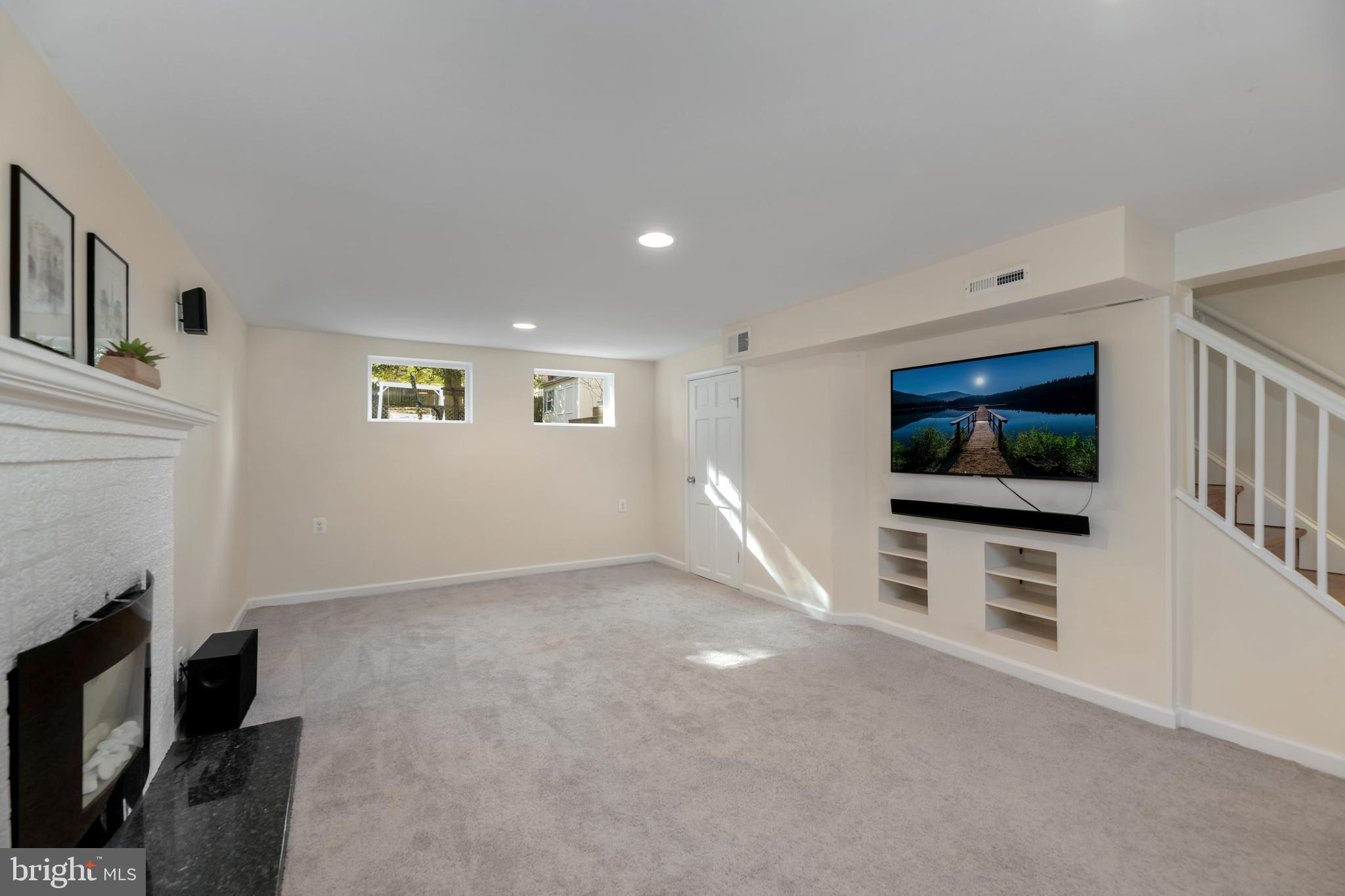 LACEY FOREST - Residential