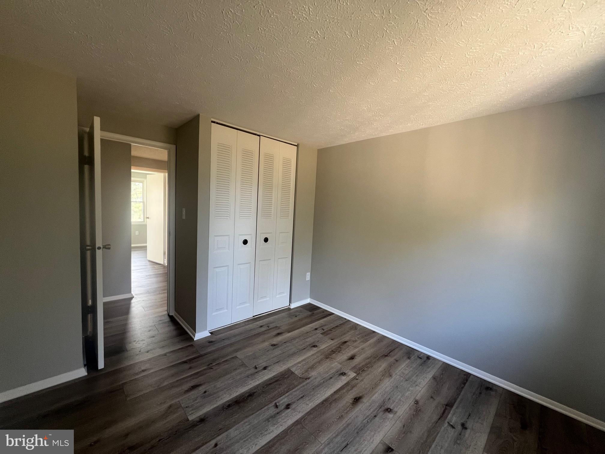 GLADE TOWN - Residential Lease