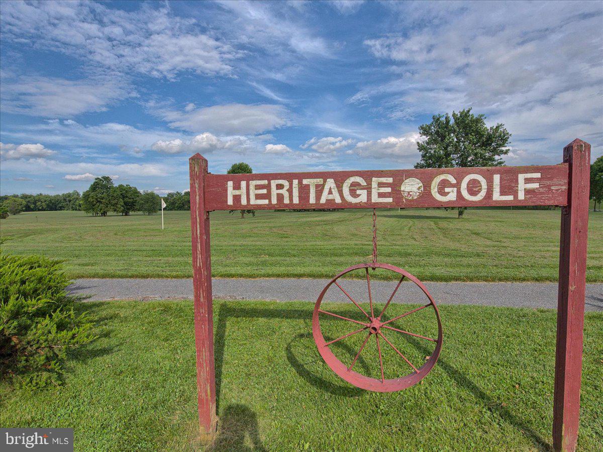 GLADE TOWN - Residential Lease